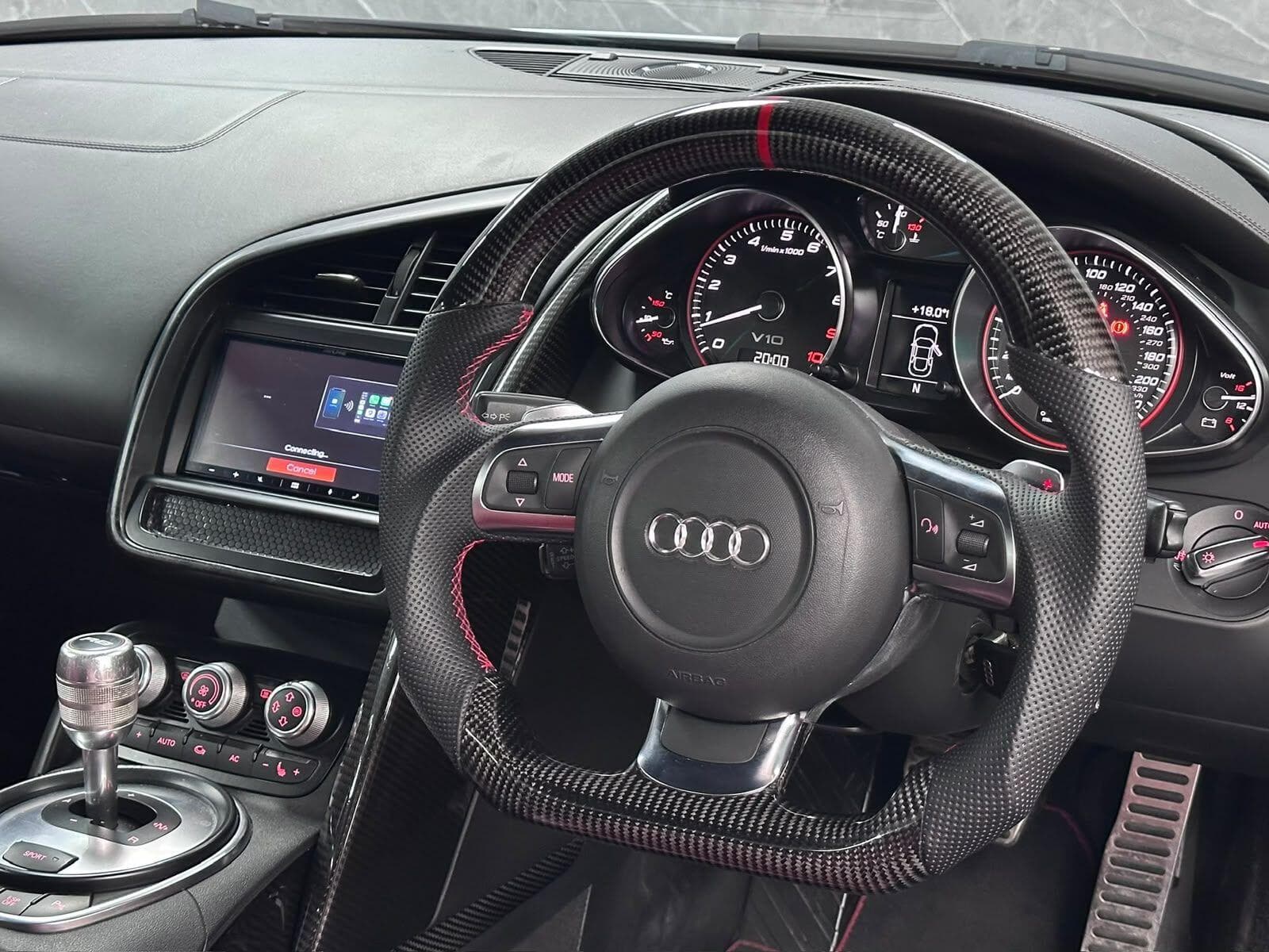 2010 Audi R8 - Thumbnail 11