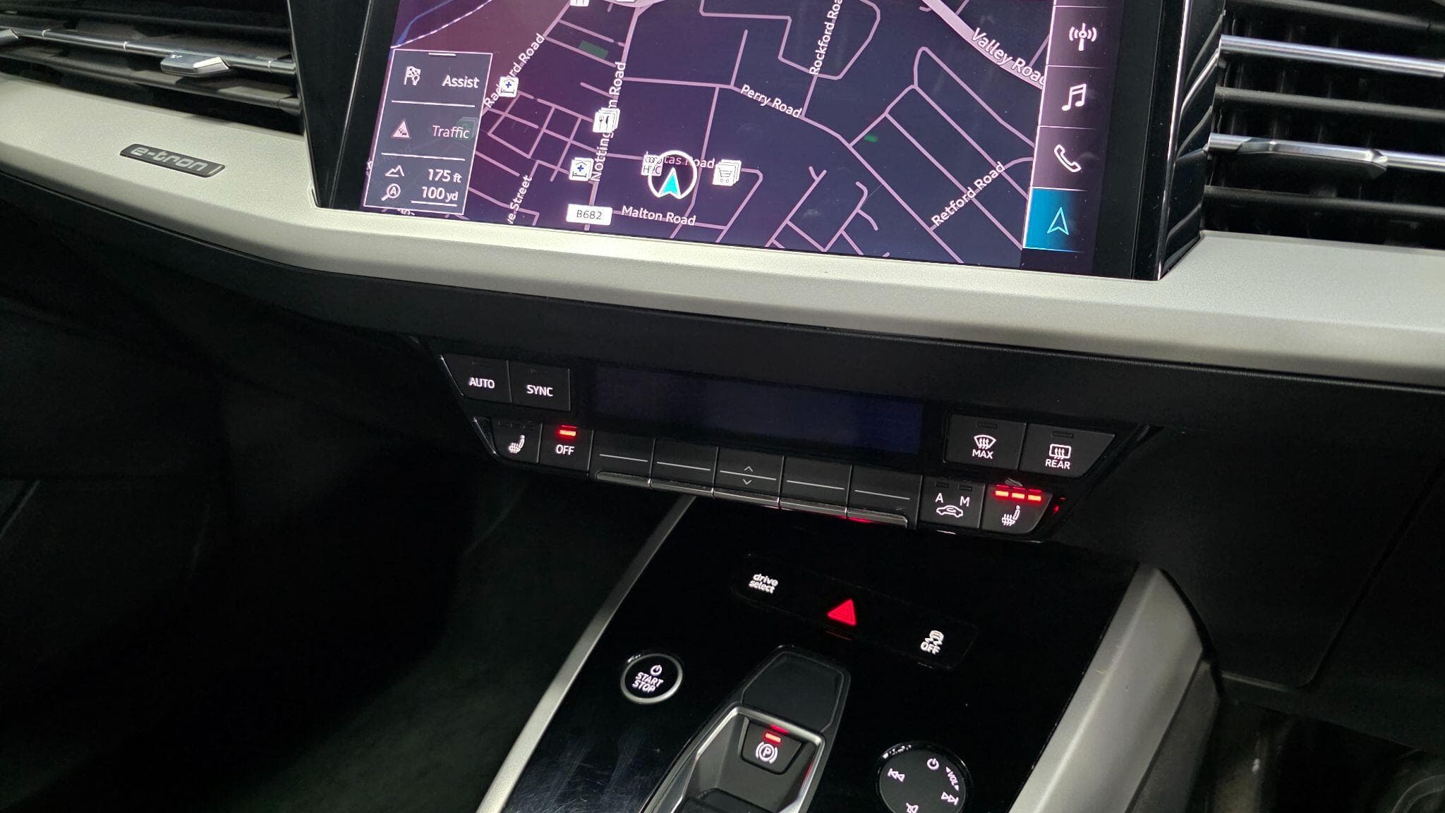 2022 Audi Q4 e-tron - Thumbnail 24