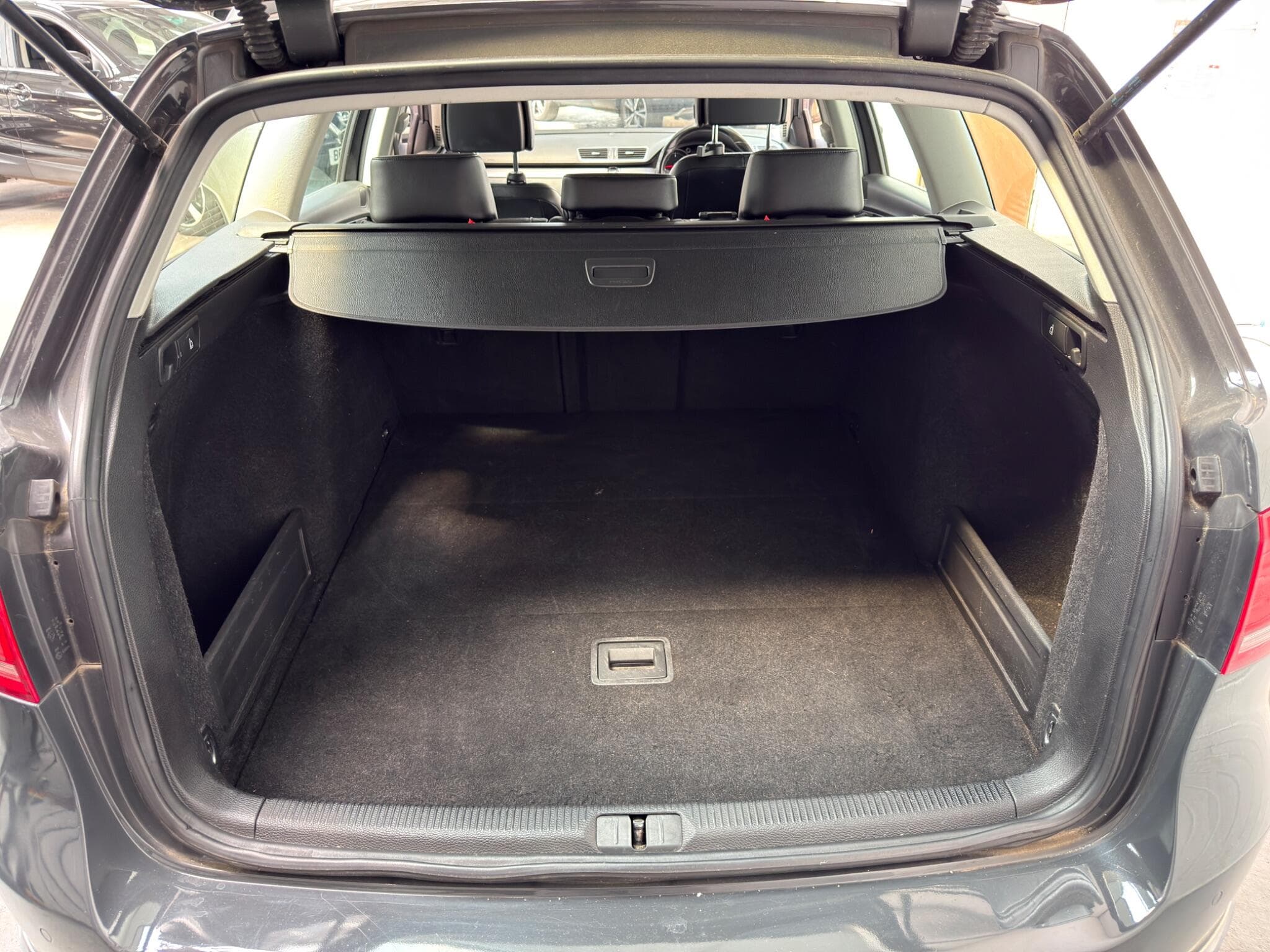2014 Volkswagen Passat - Thumbnail 17