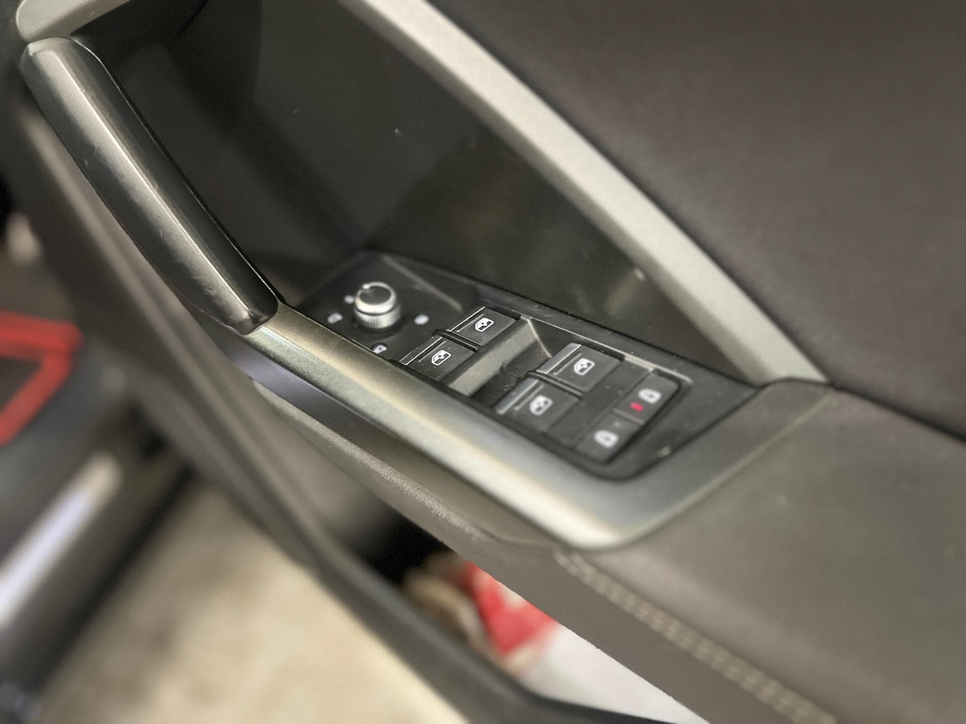 2021 Audi Q3 - Thumbnail 36