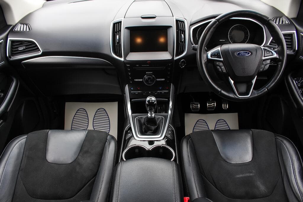 2016 Ford Edge - Thumbnail 22