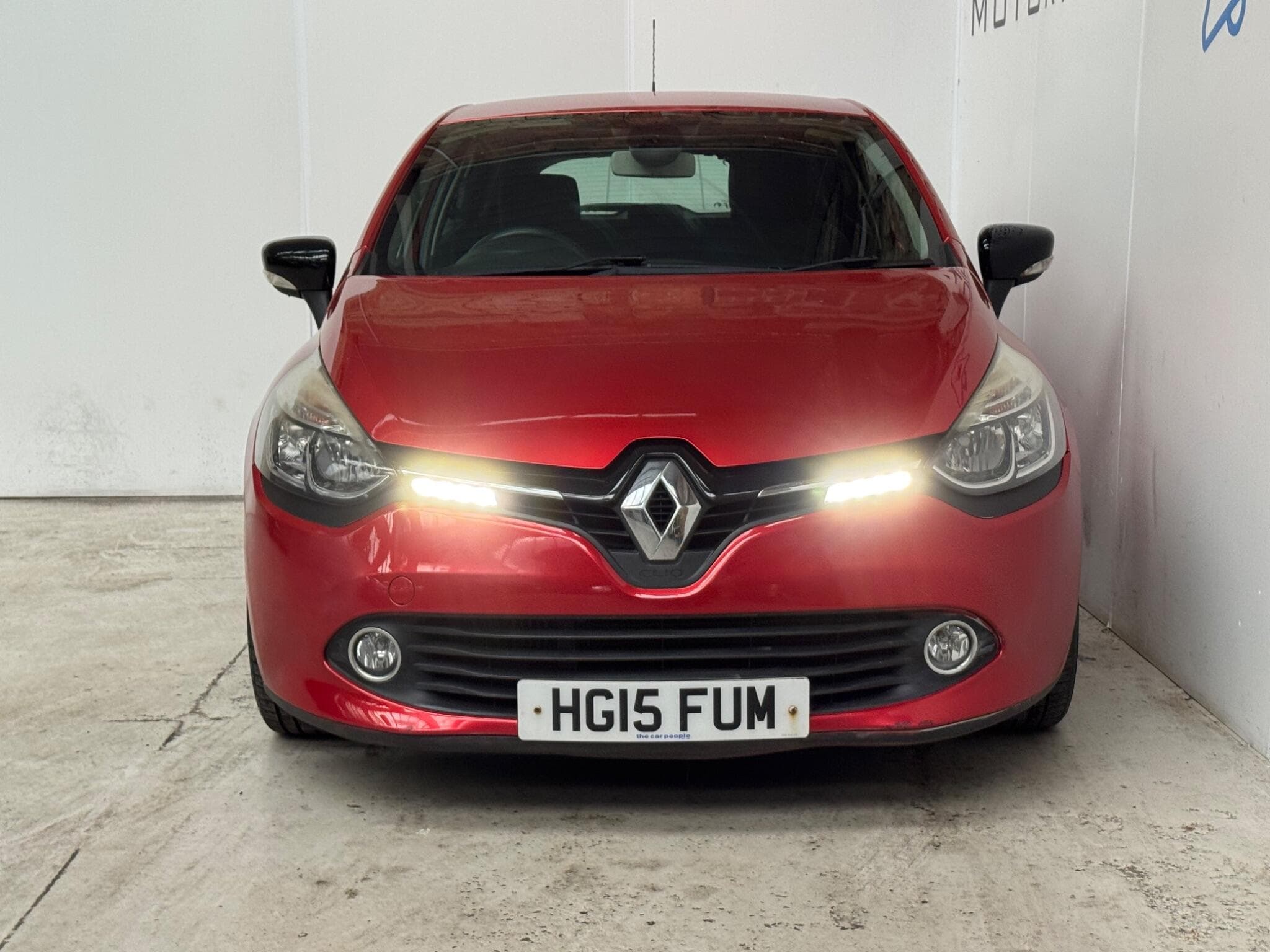 2015 Renault Clio - 2