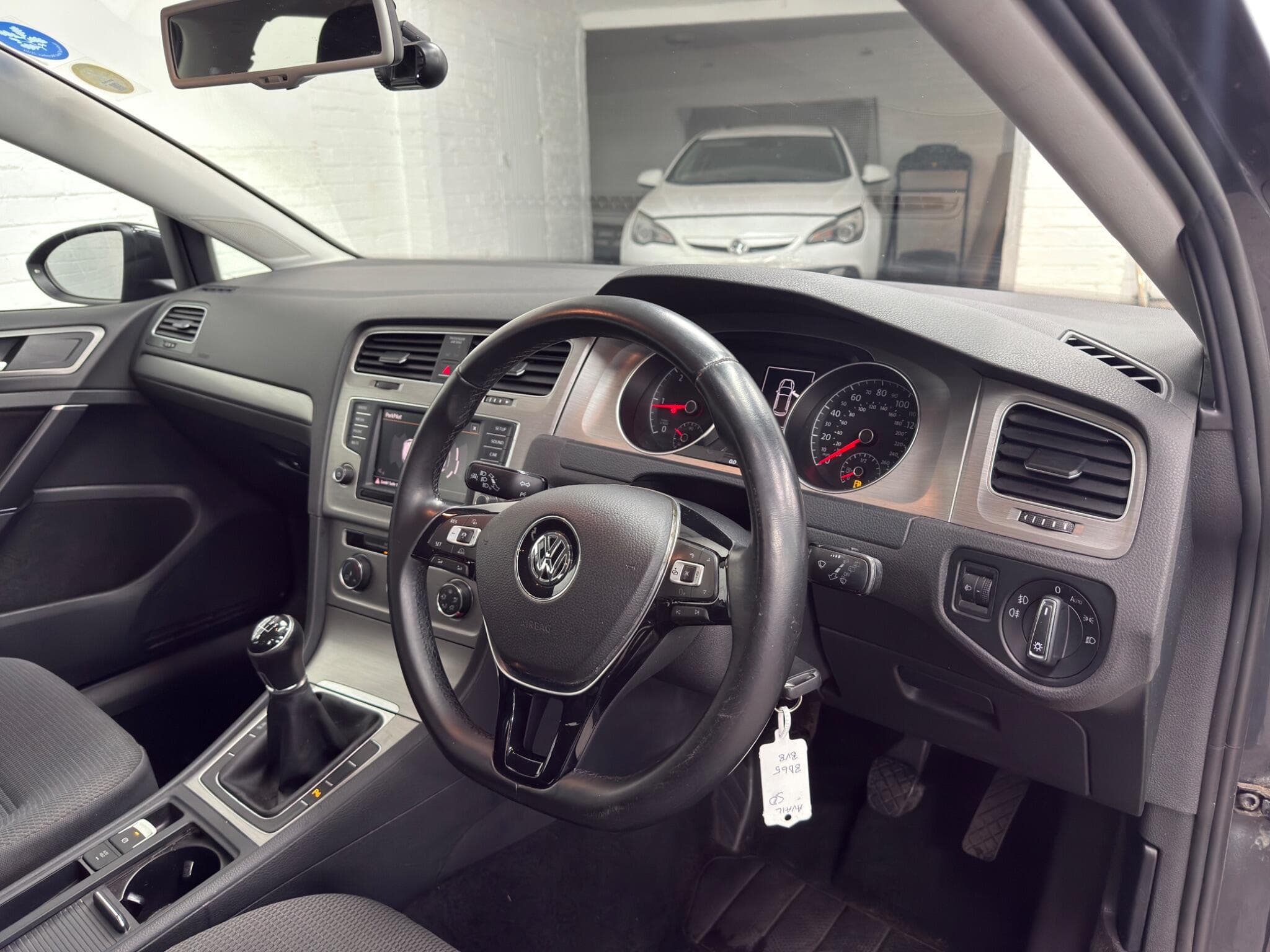 2015 Volkswagen Golf - Thumbnail 13