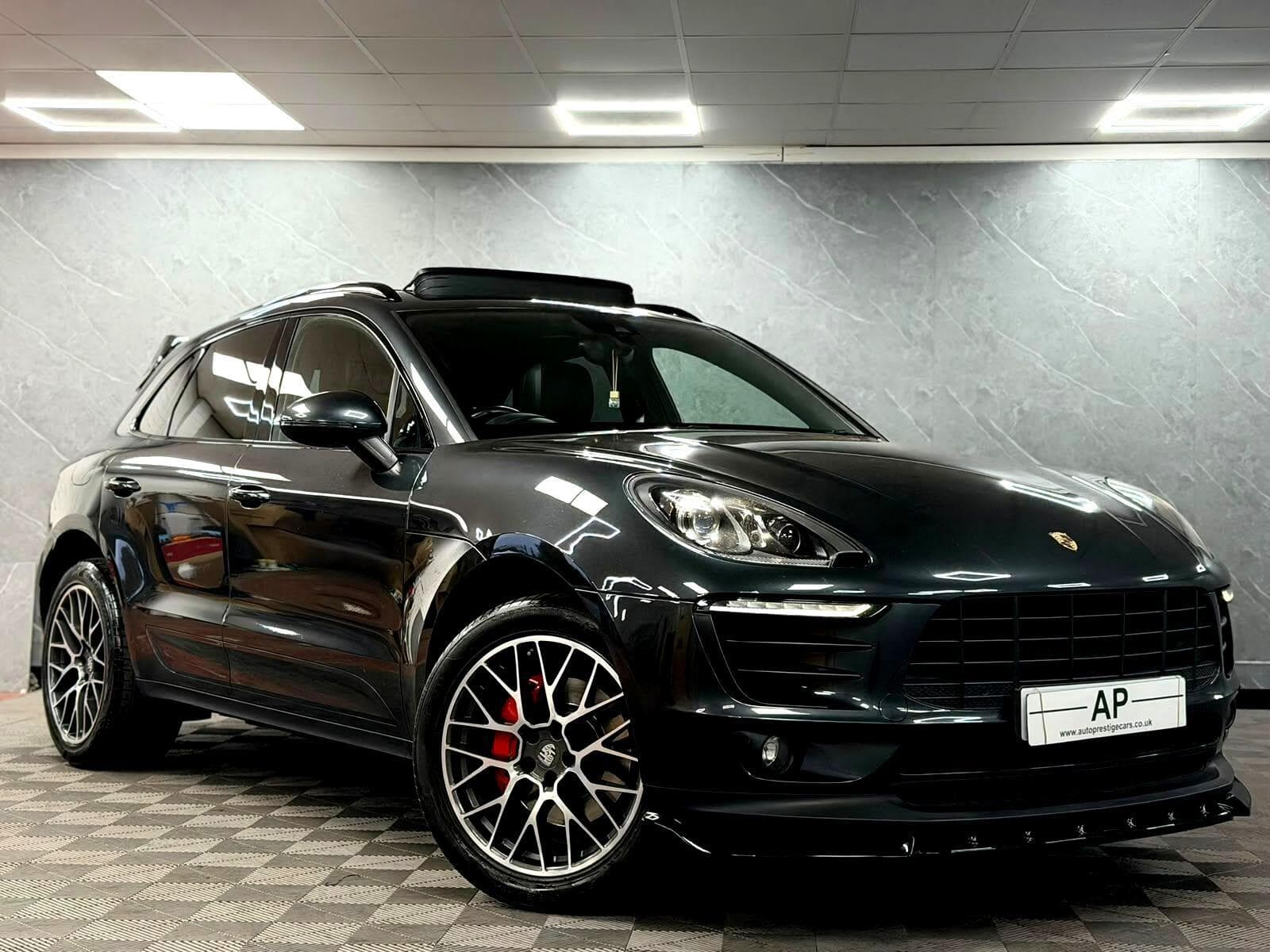2017 Porsche Macan - Main