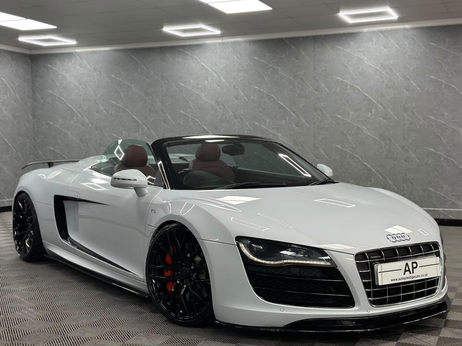 2010 Audi R8 - Thumbnail 59