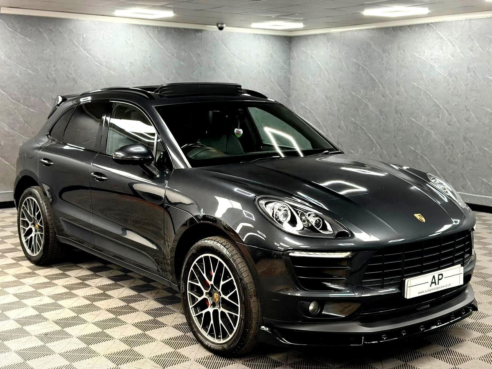 2017 Porsche Macan - Thumbnail 24
