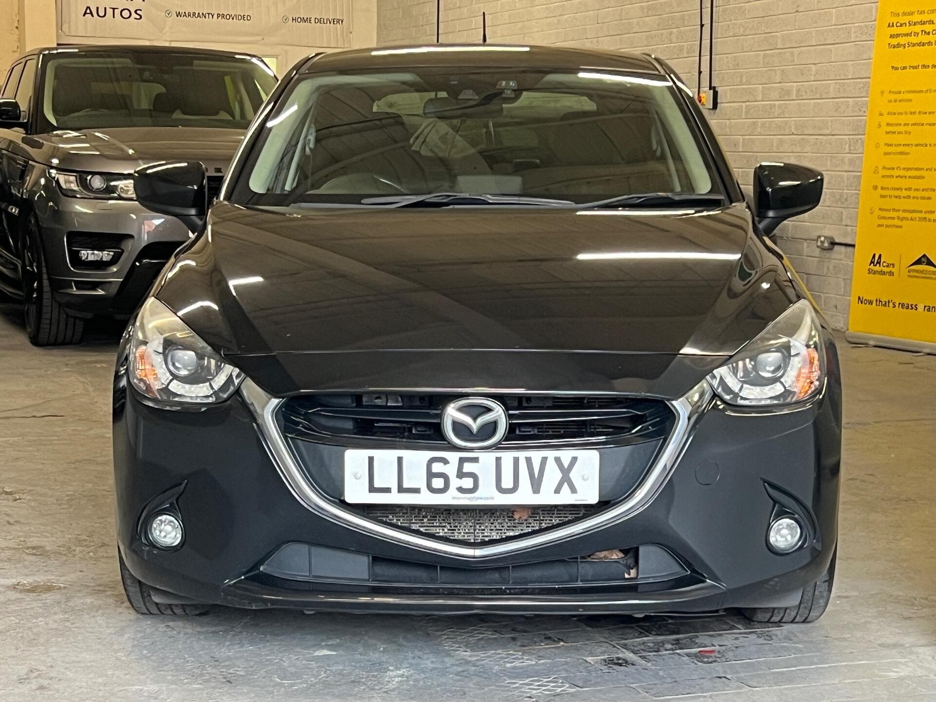 2016 Mazda Mazda2 - Thumbnail 3