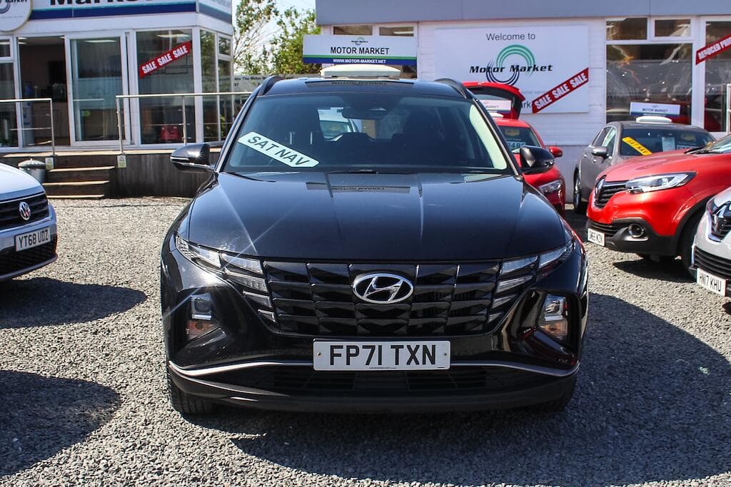 2021 Hyundai TUCSON - Image 2