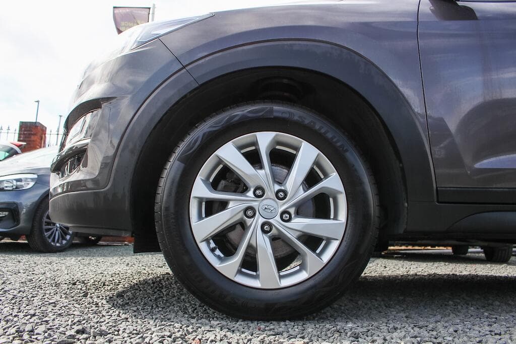 2019 Hyundai TUCSON - Thumbnail 13