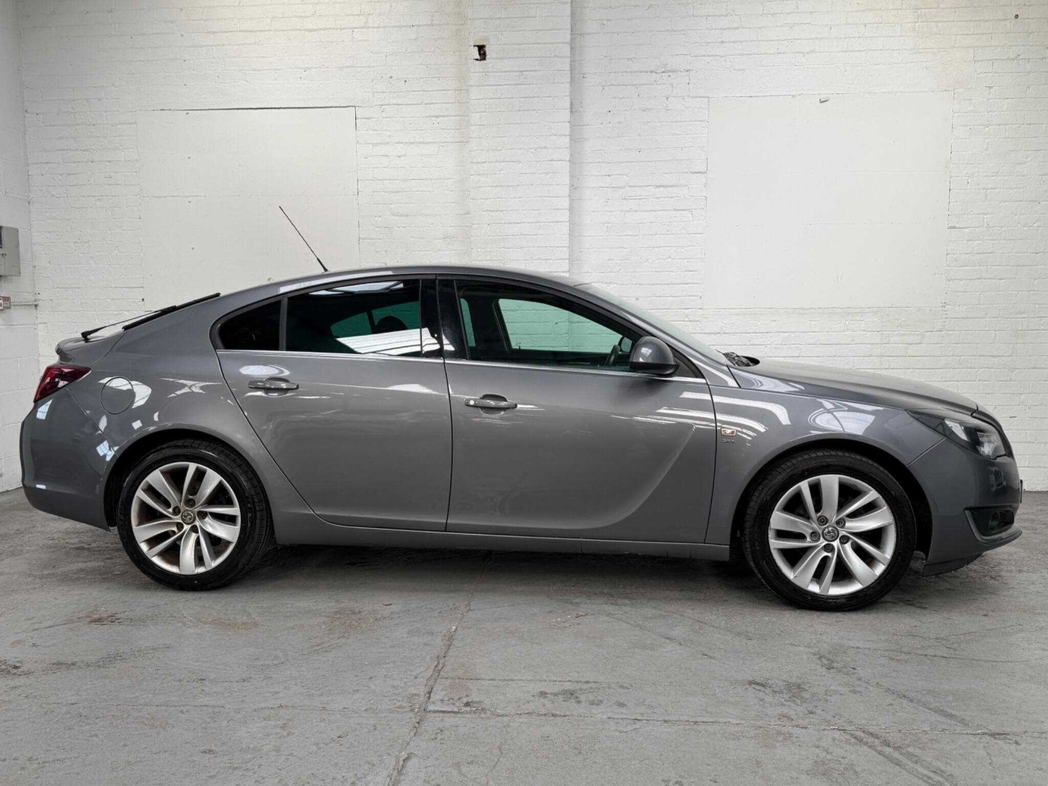 2015 Vauxhall Insignia - Thumbnail 9