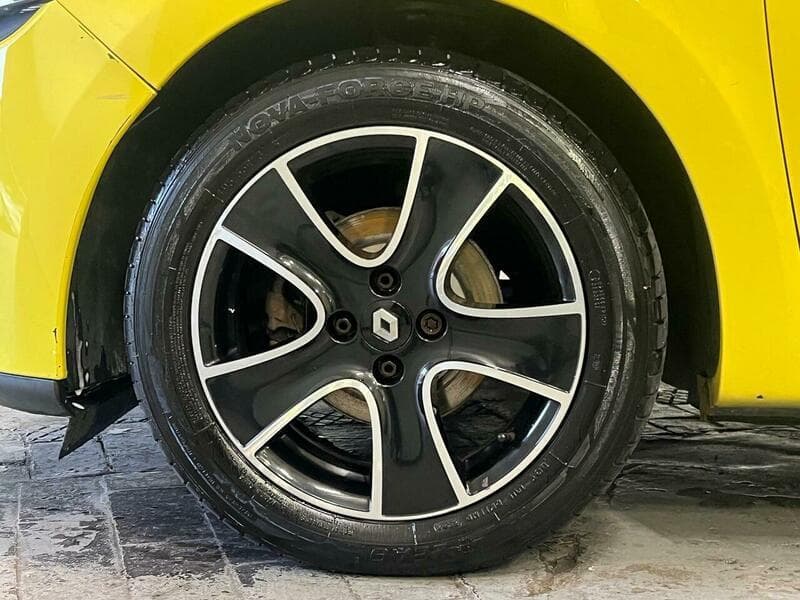 2013 Renault Clio - Thumbnail 14
