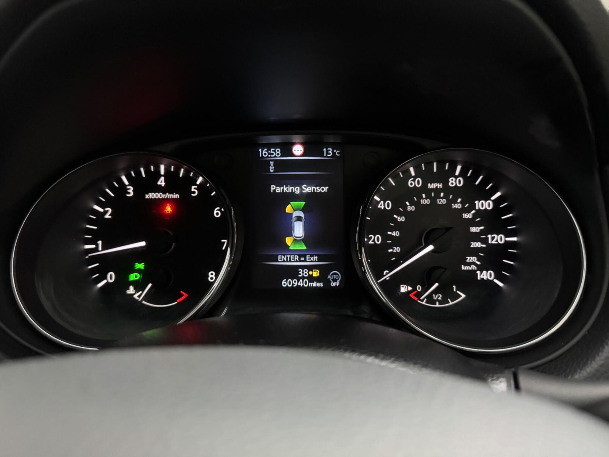 2014 Nissan Qashqai - Thumbnail 13