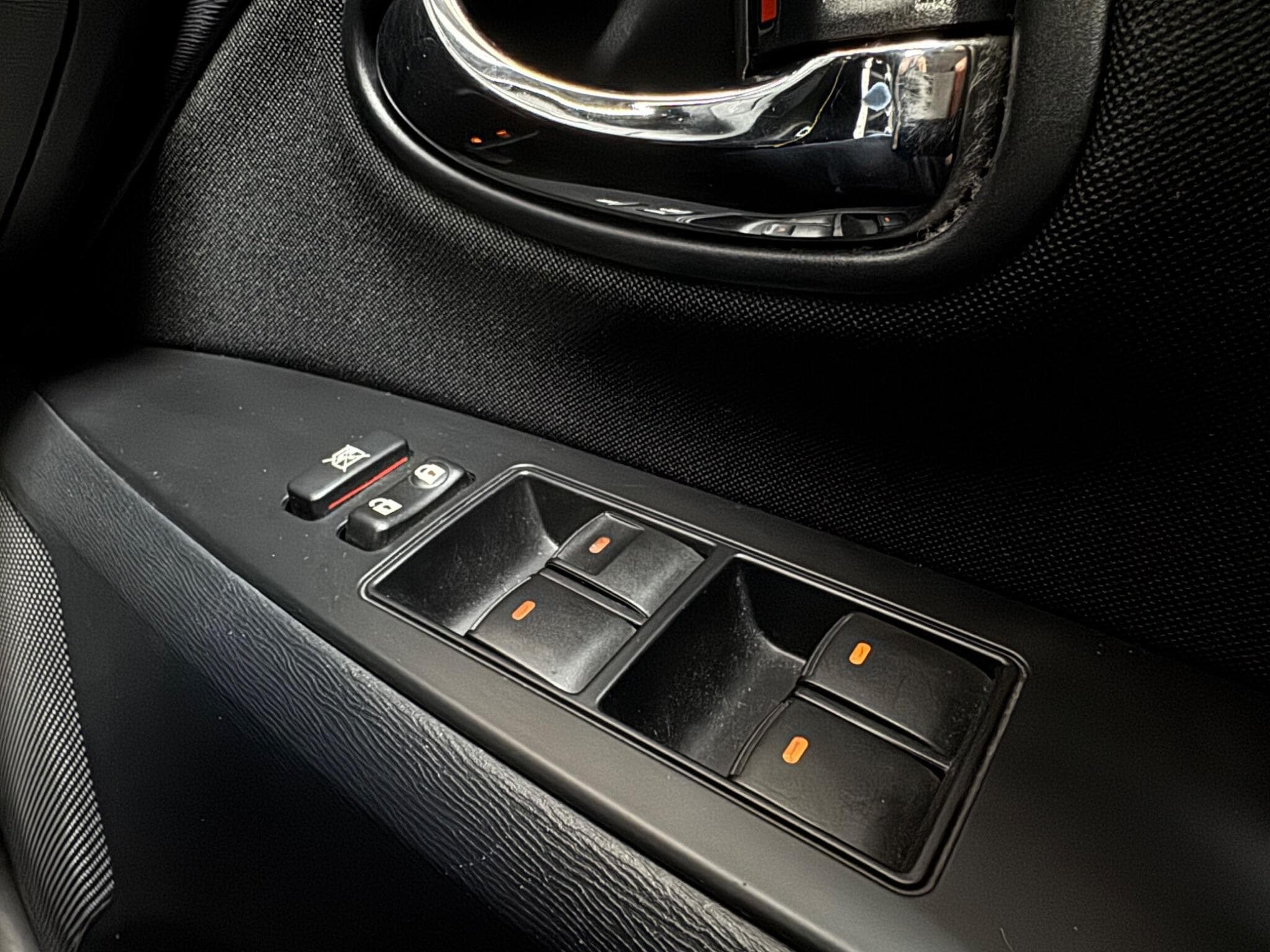 2014 Toyota Avensis - Thumbnail 23