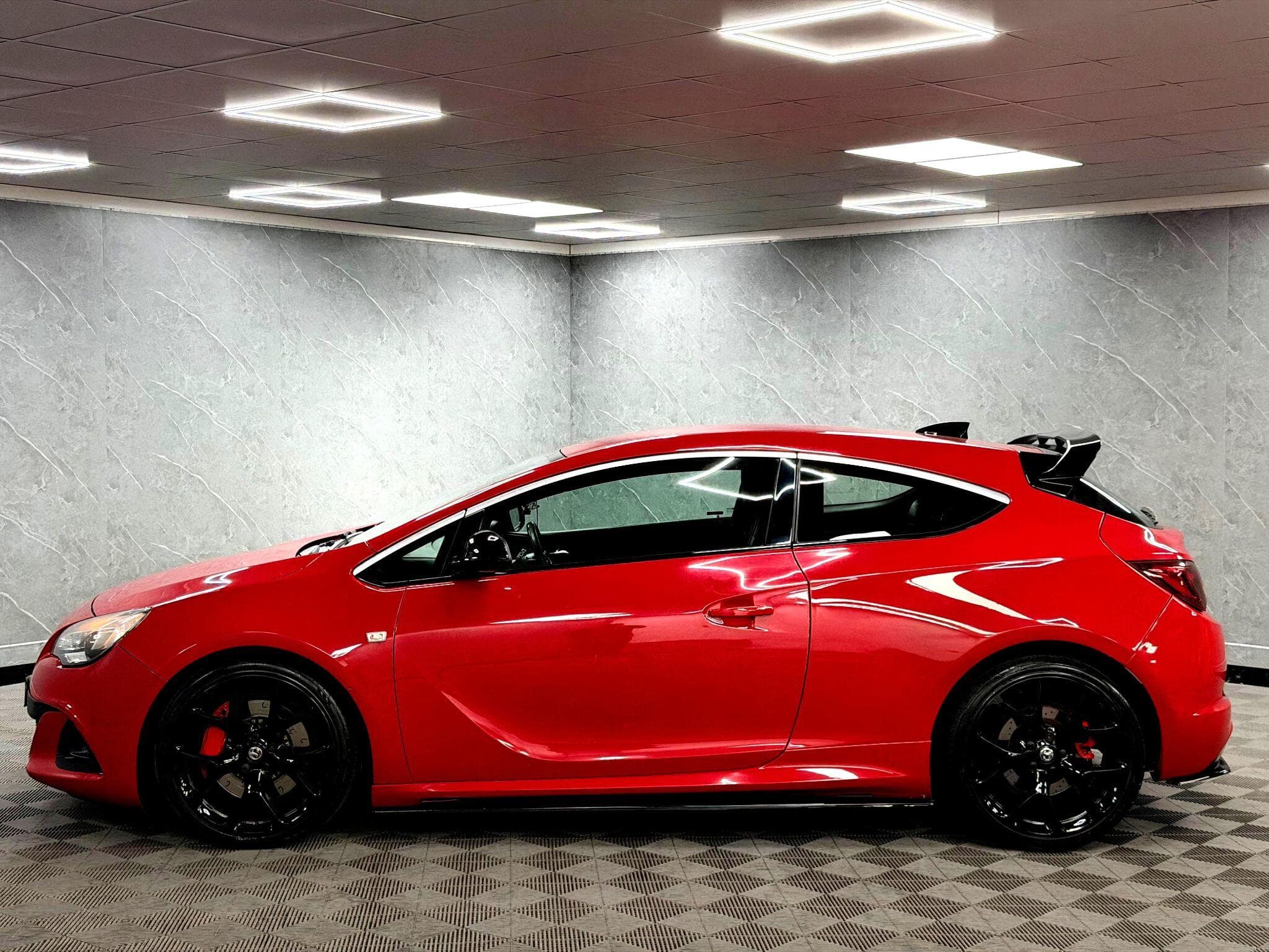 2016 Vauxhall Astra GTC - Thumbnail 9