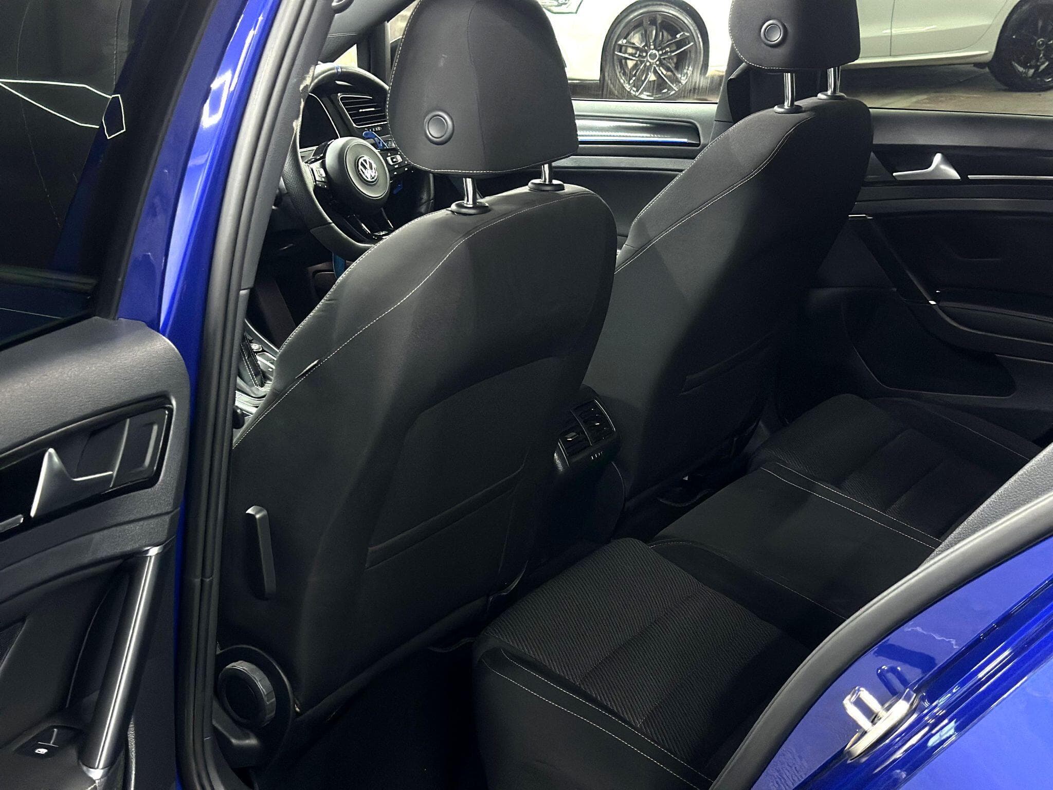 2019 Volkswagen Golf - Thumbnail 34