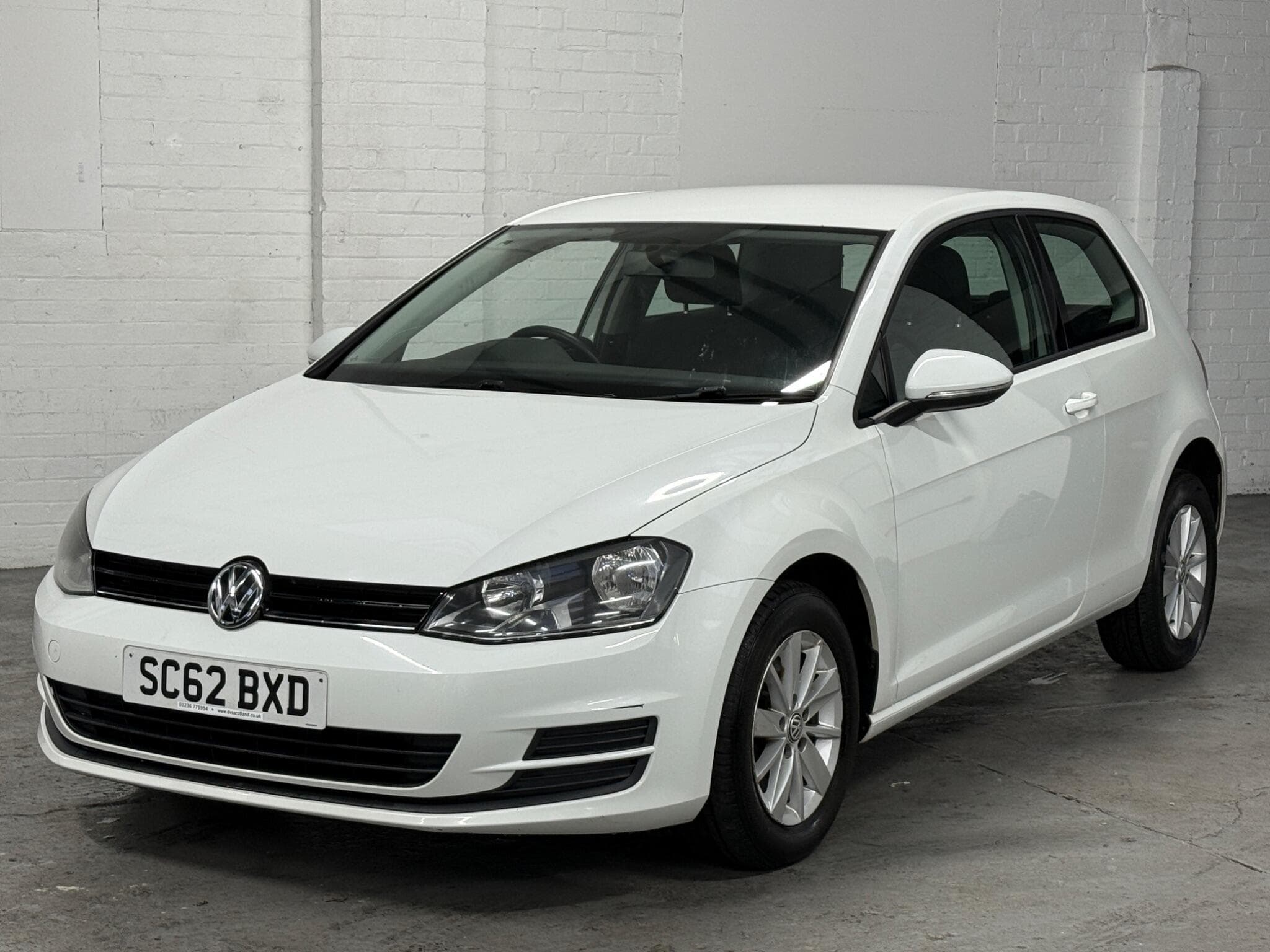 2013 Volkswagen Golf - Thumbnail 3