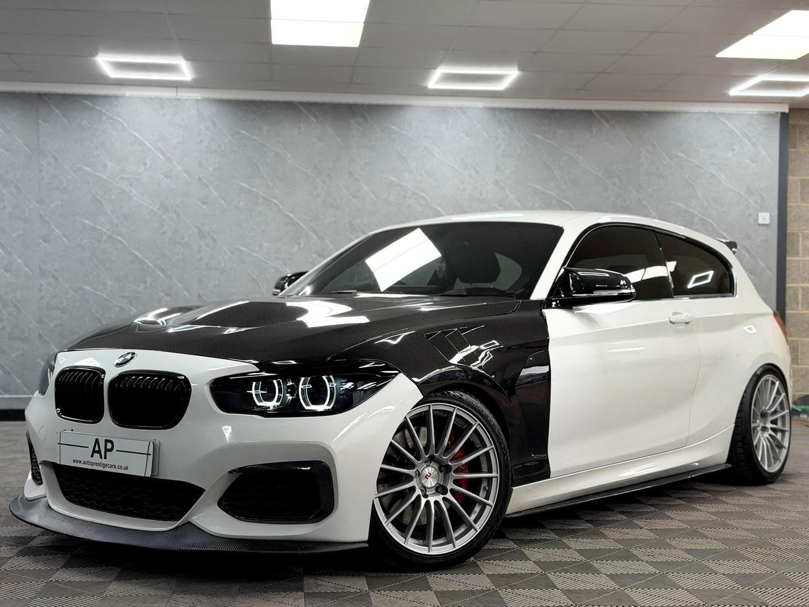 2019 BMW 1 Series - Thumbnail 21