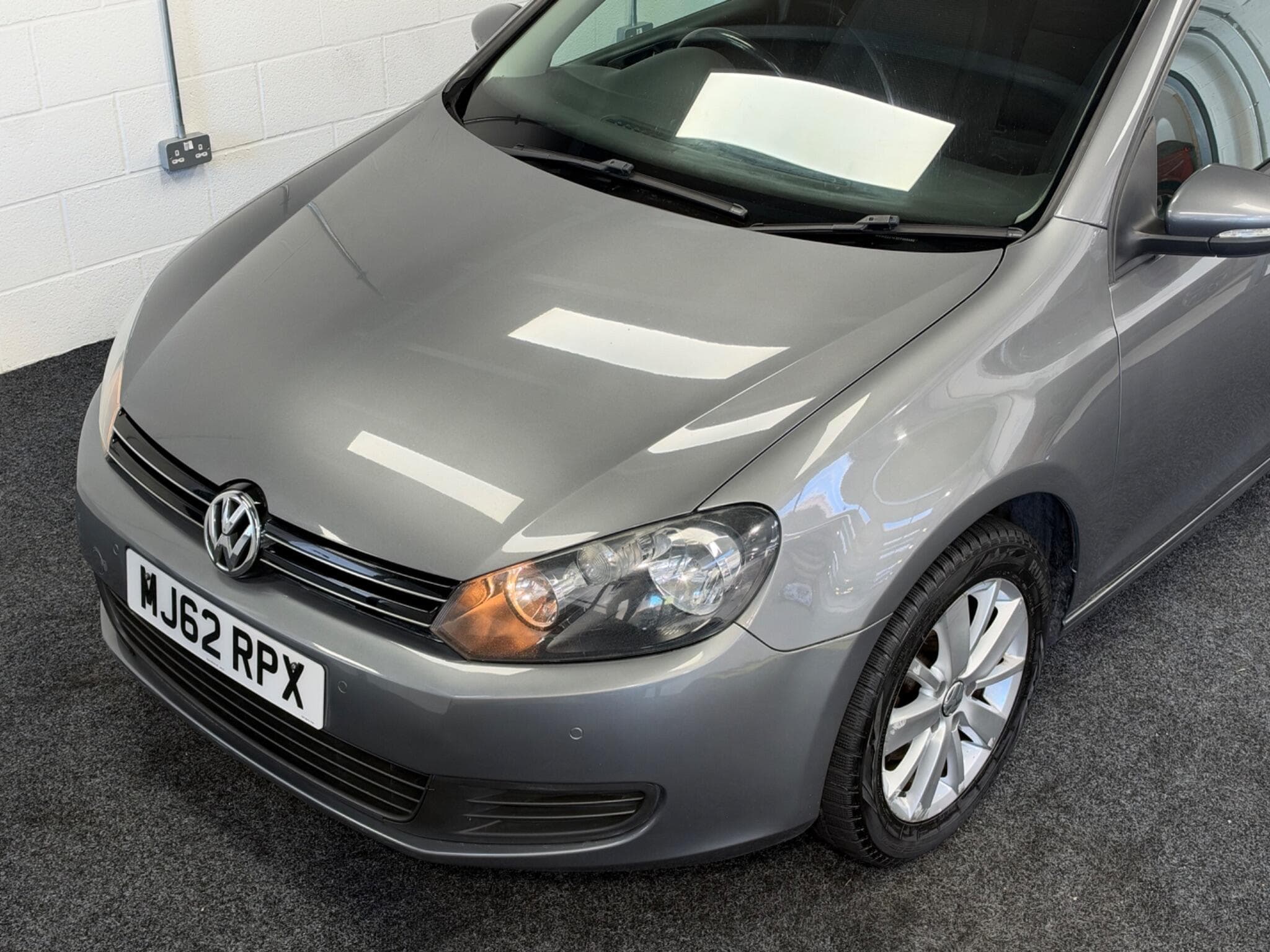 2012 Volkswagen Golf - Thumbnail 5