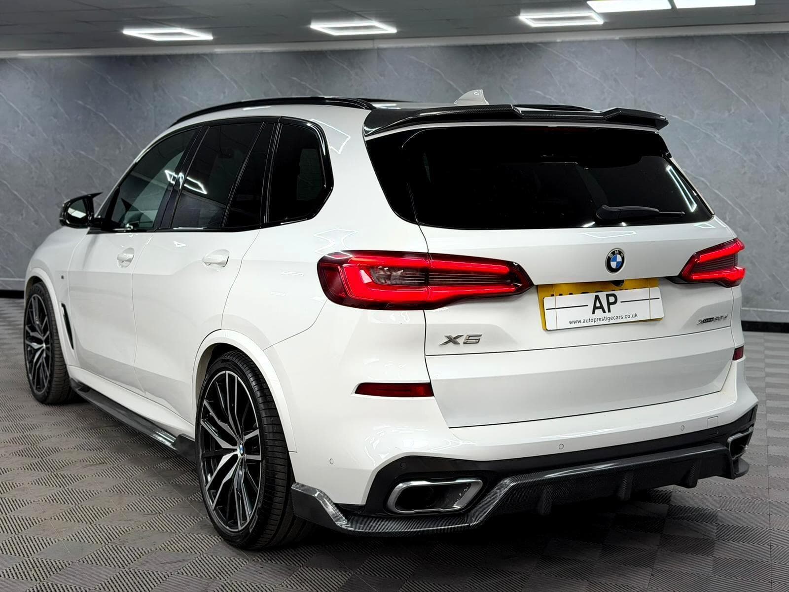 2018 BMW X5 - Thumbnail 23