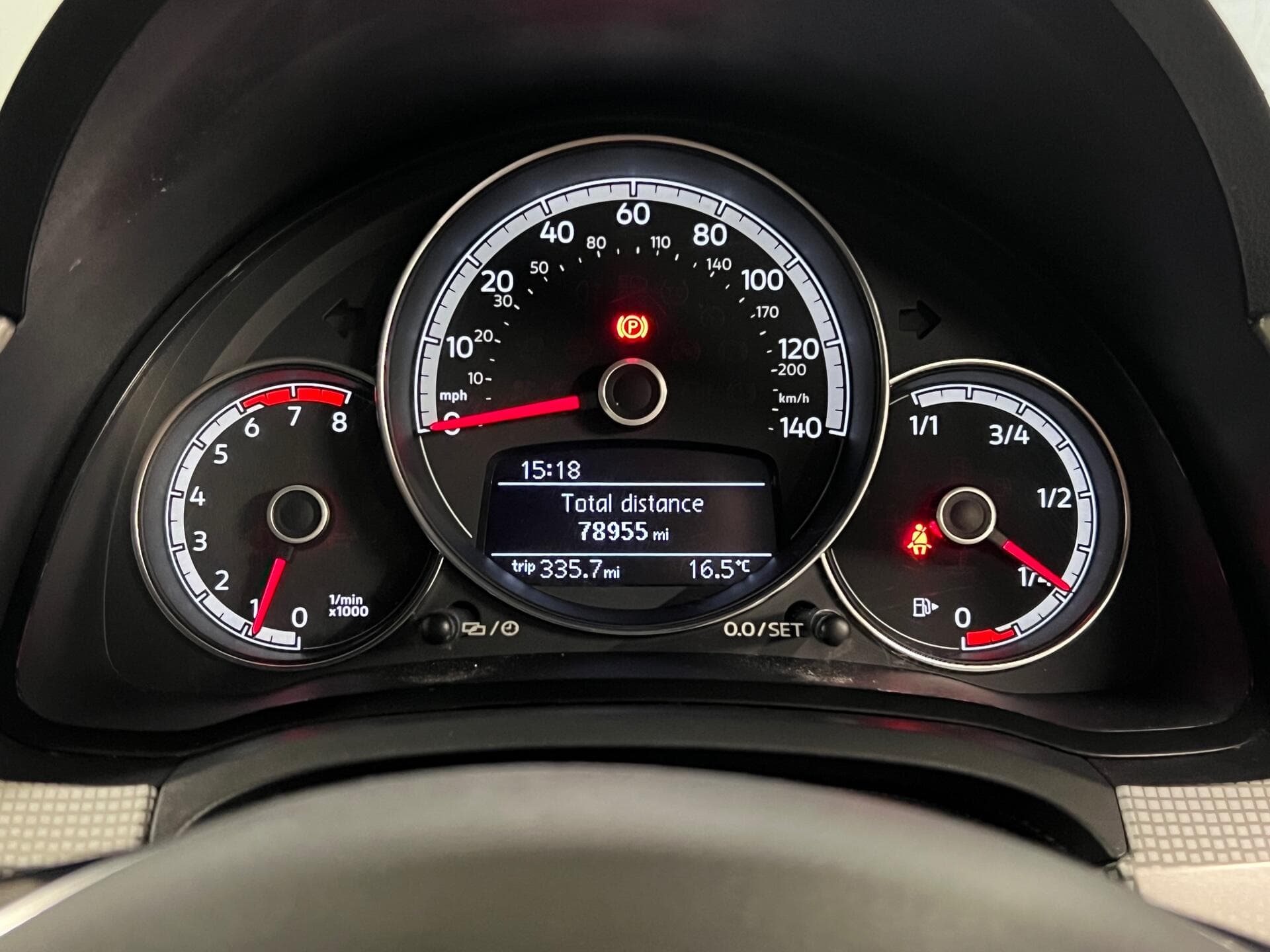2017 Volkswagen up! - Thumbnail 28