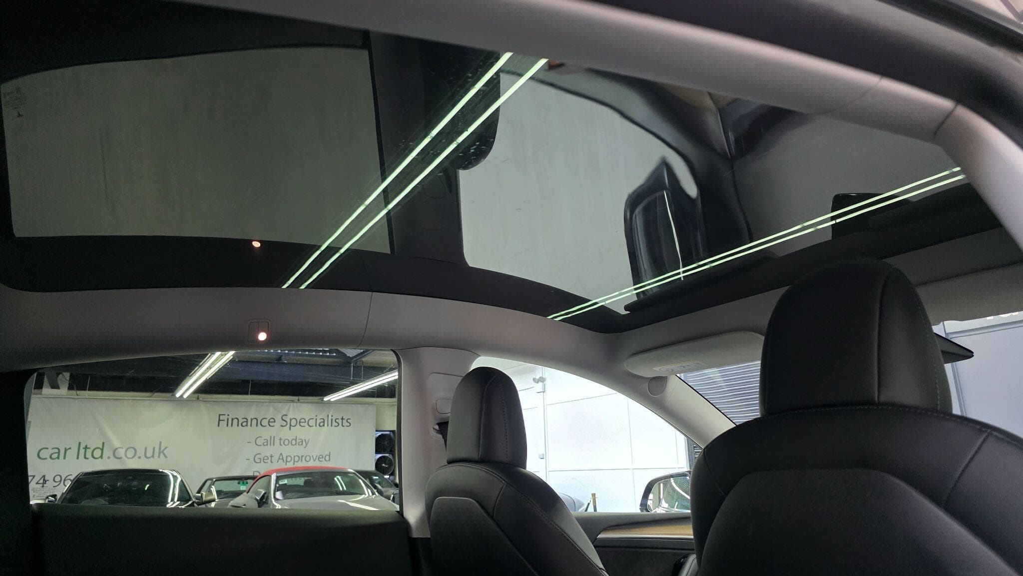2022 Tesla Model Y - Thumbnail 15