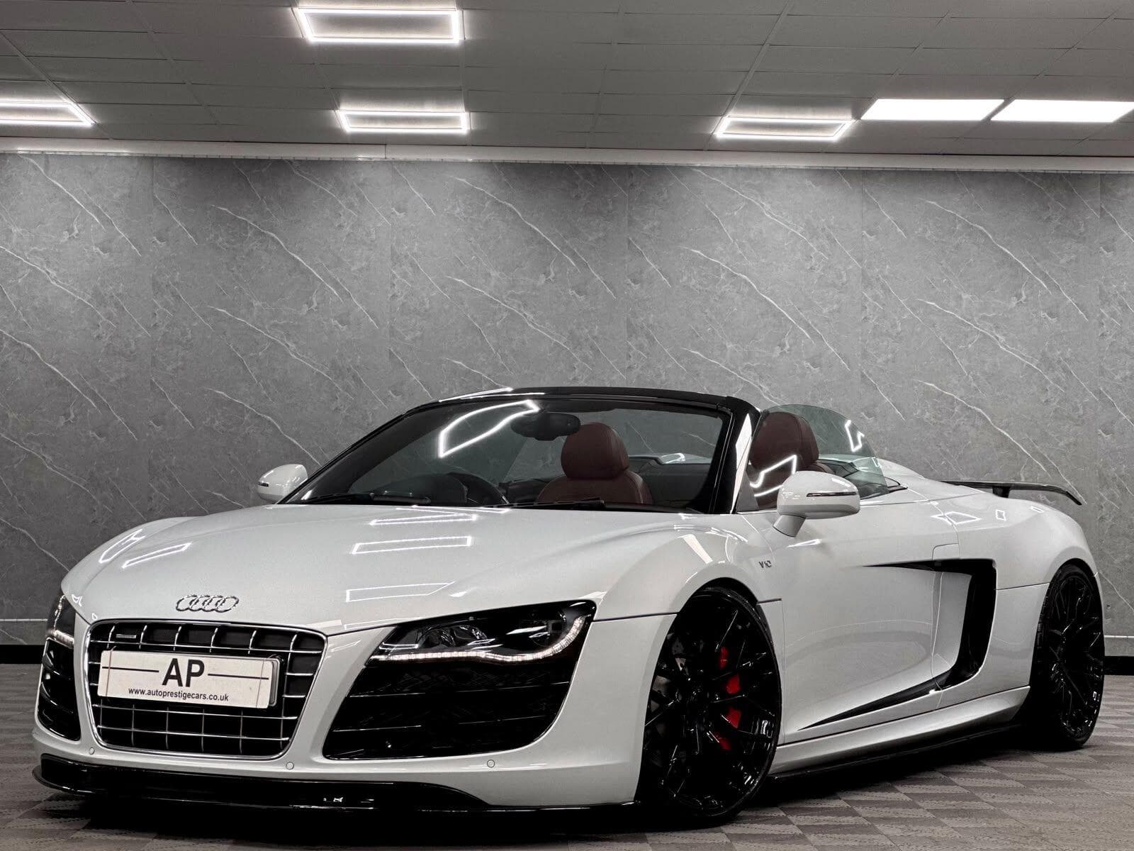 2010 Audi R8 - Thumbnail 28