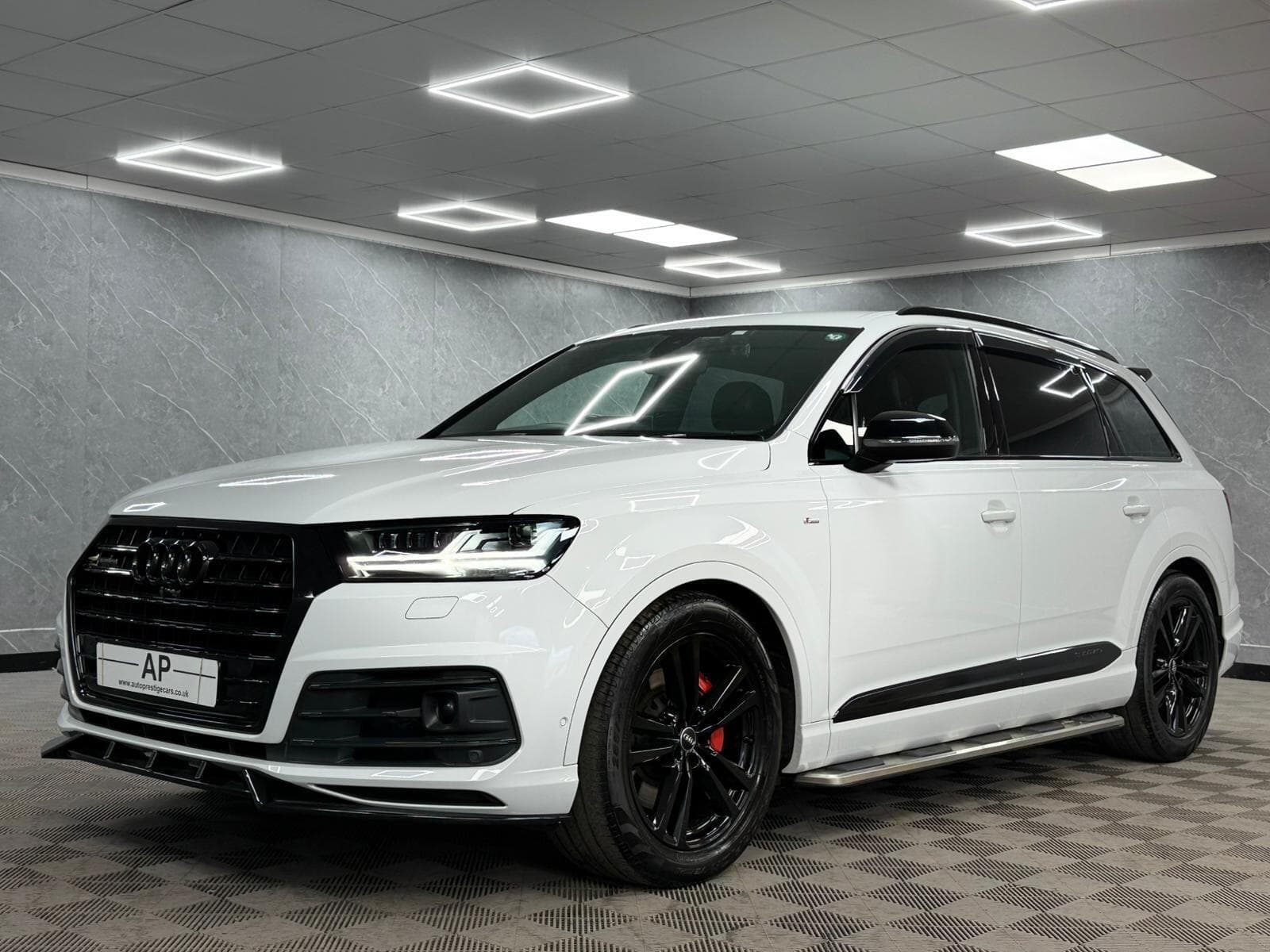 2017 Audi Q7 - Thumbnail 17