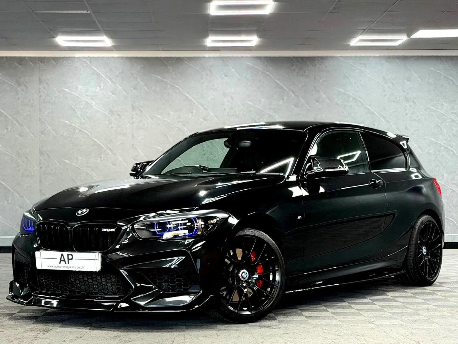 2017 BMW 1 Series - Thumbnail 8