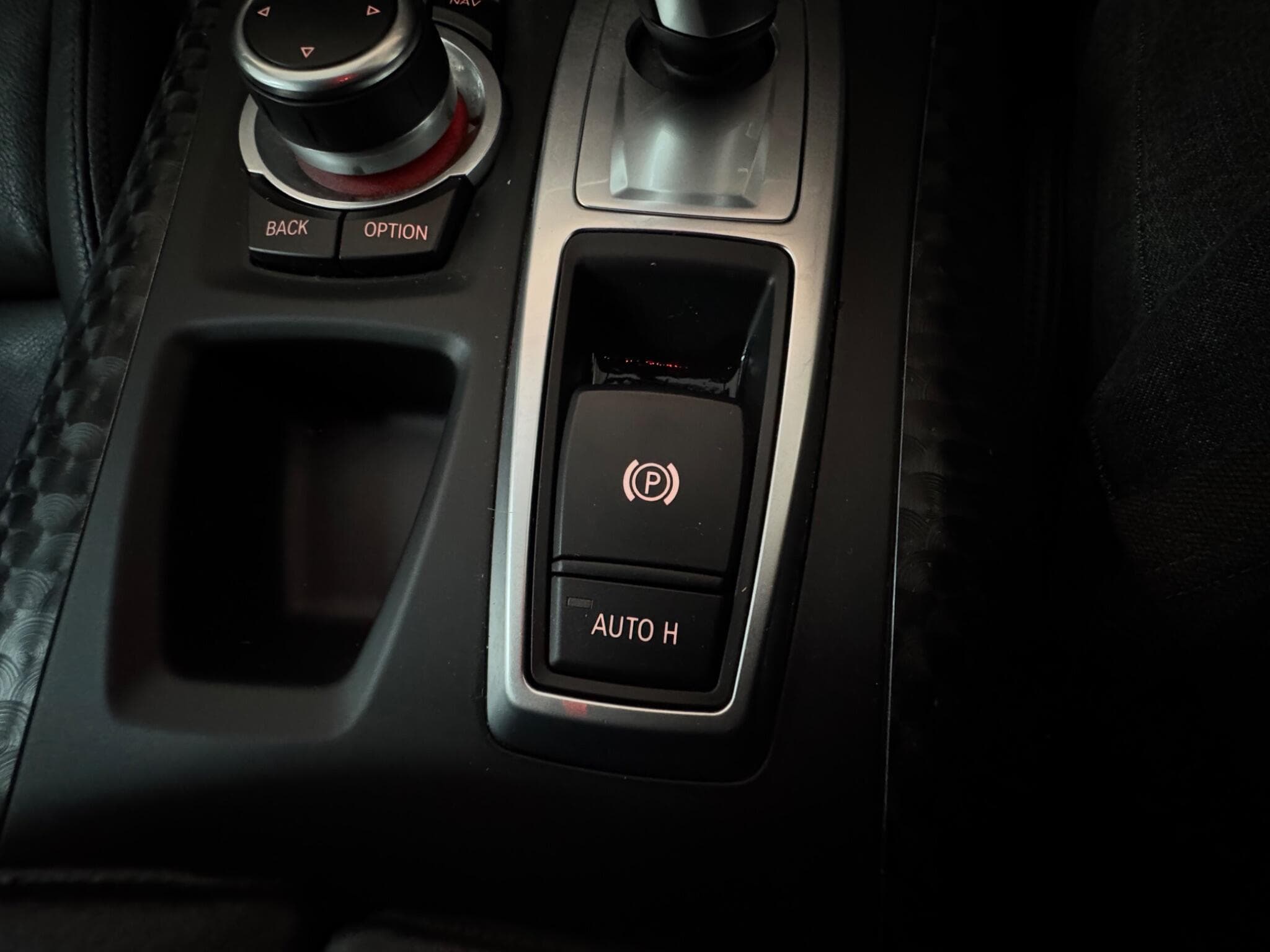 2014 BMW X6 - Thumbnail 20