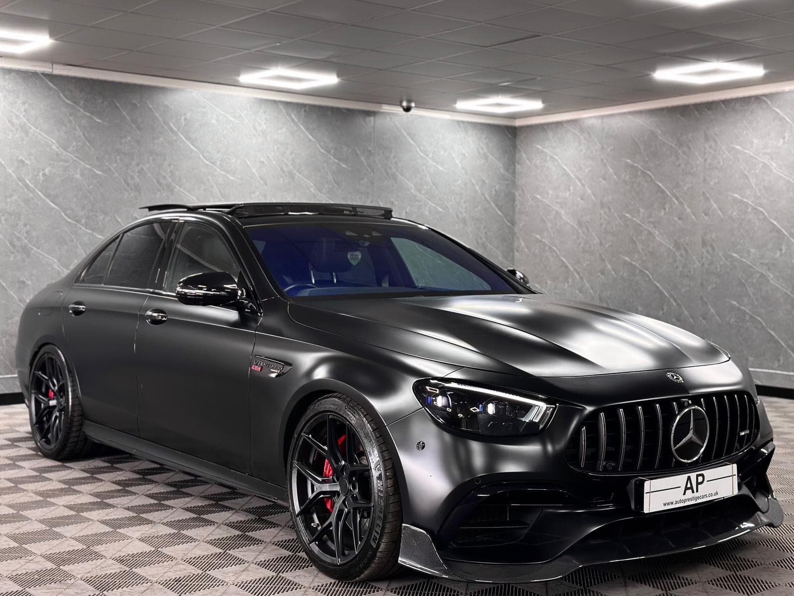 2020 Mercedes-Benz E Class - Thumbnail 24