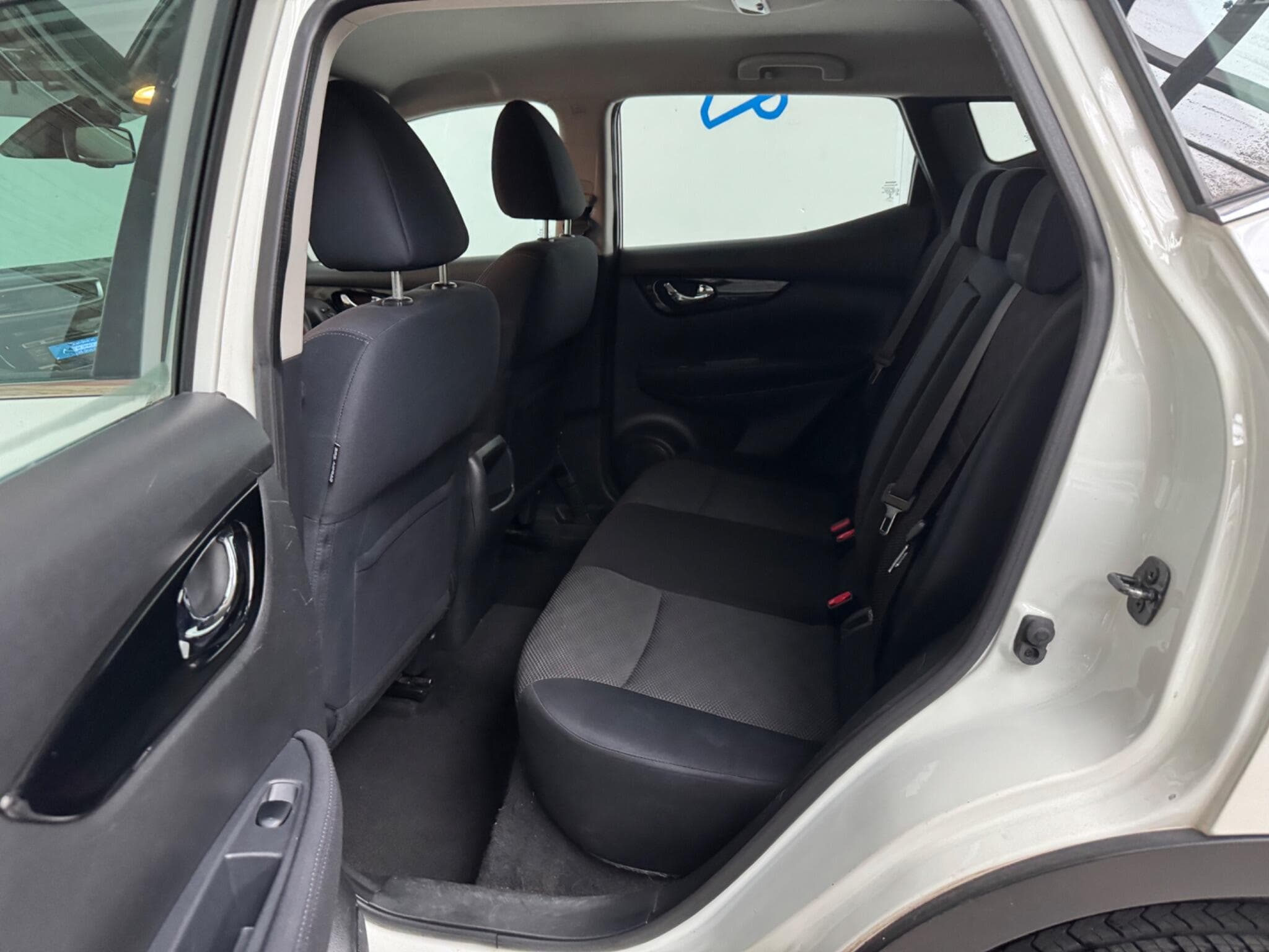 2014 Nissan Qashqai - Thumbnail 11