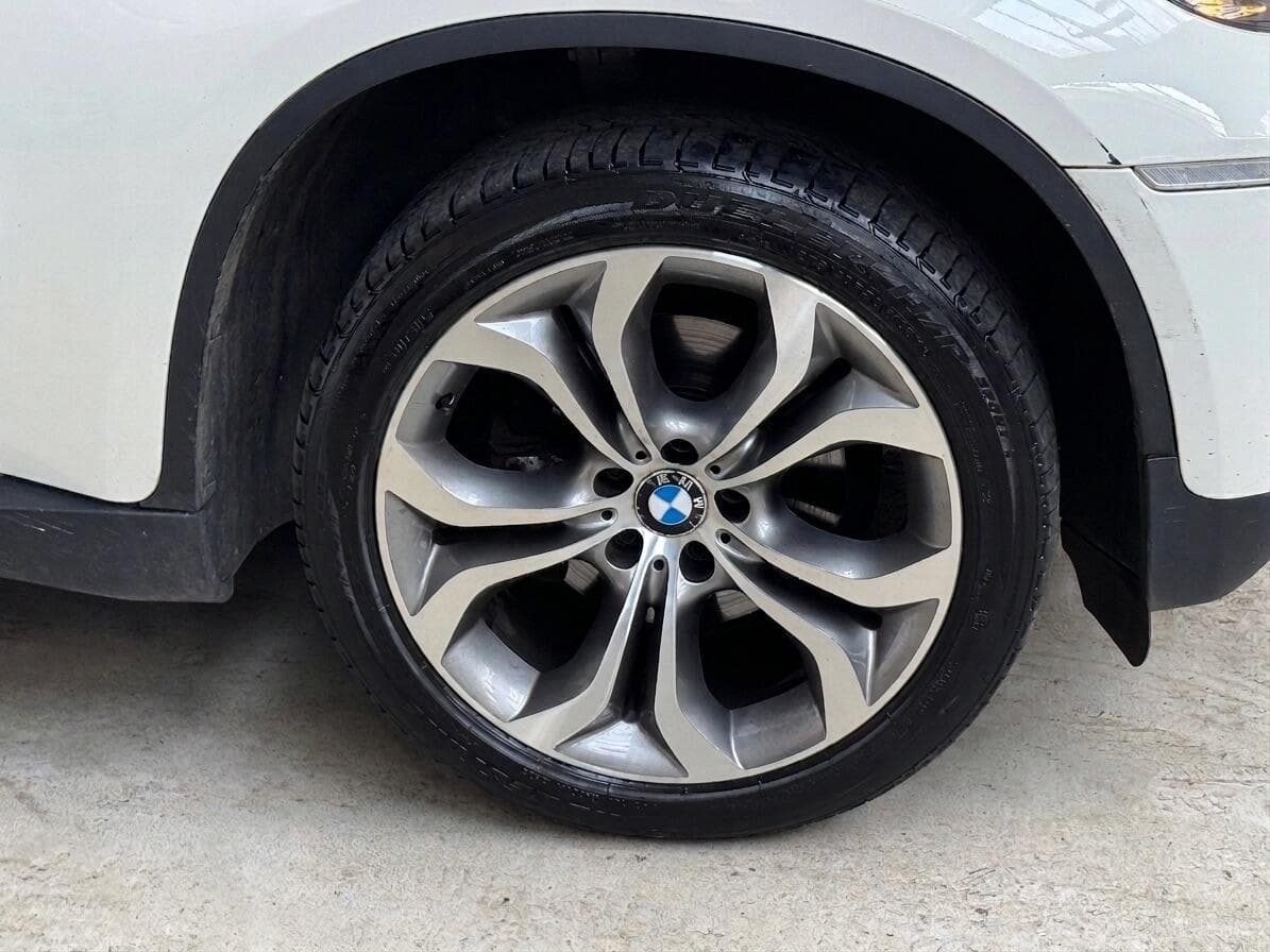 2014 BMW X6 - Thumbnail 33