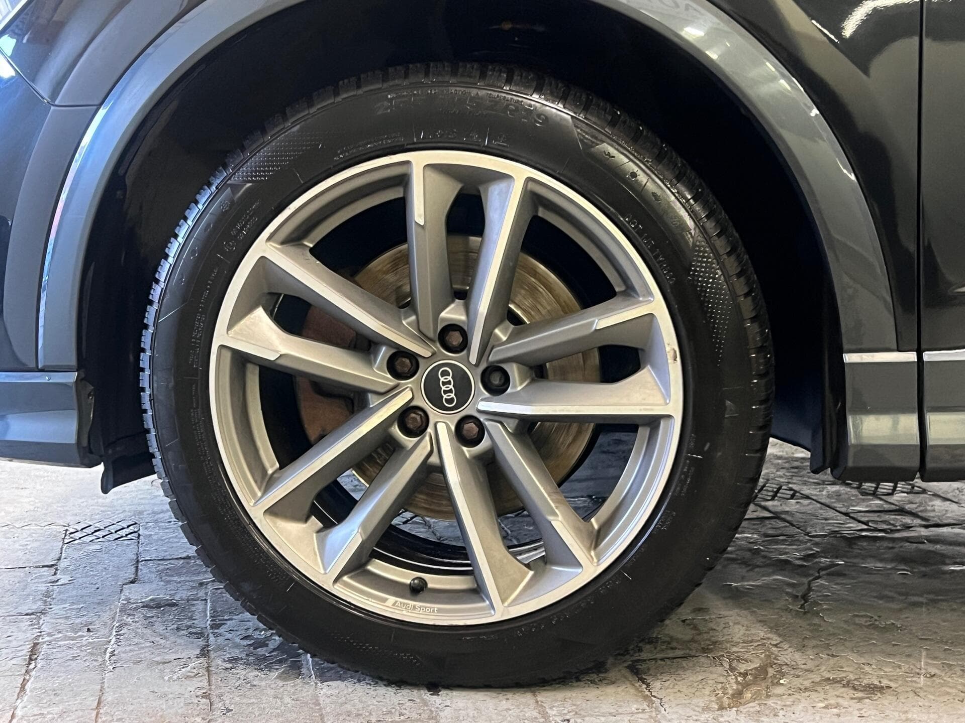 2021 Audi Q3 - Thumbnail 25