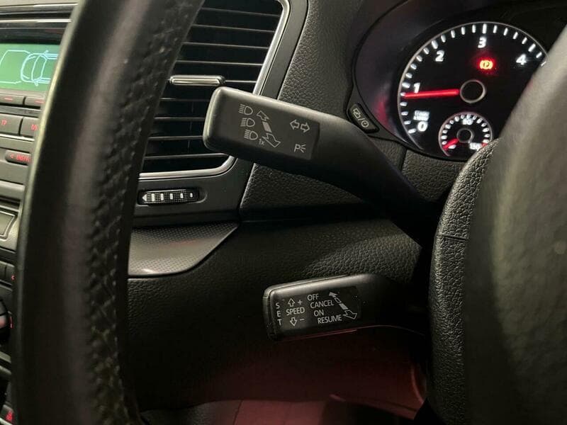 2012 Volkswagen Sharan - Thumbnail 28