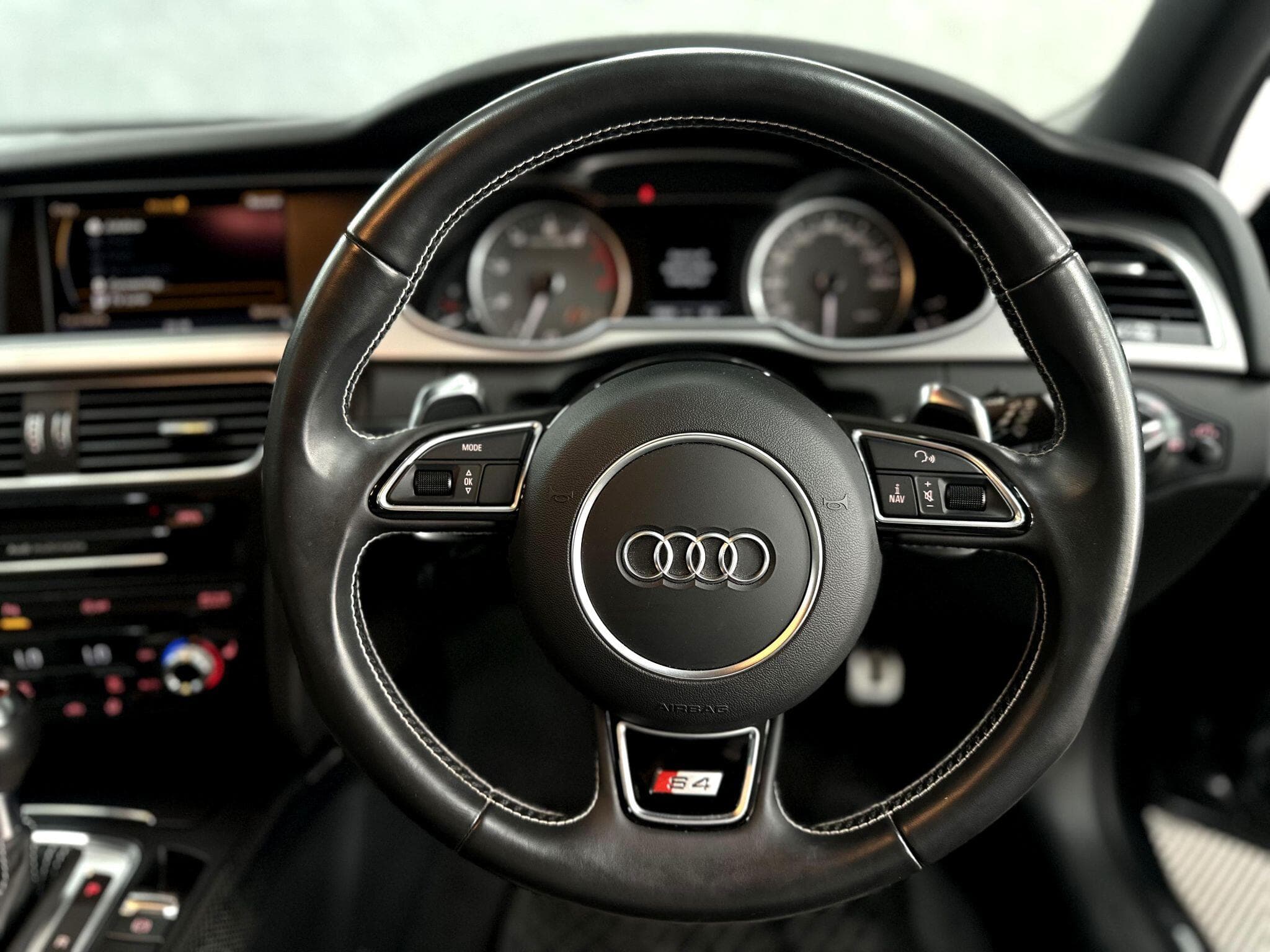 2015 Audi S4 Avant - Thumbnail 28
