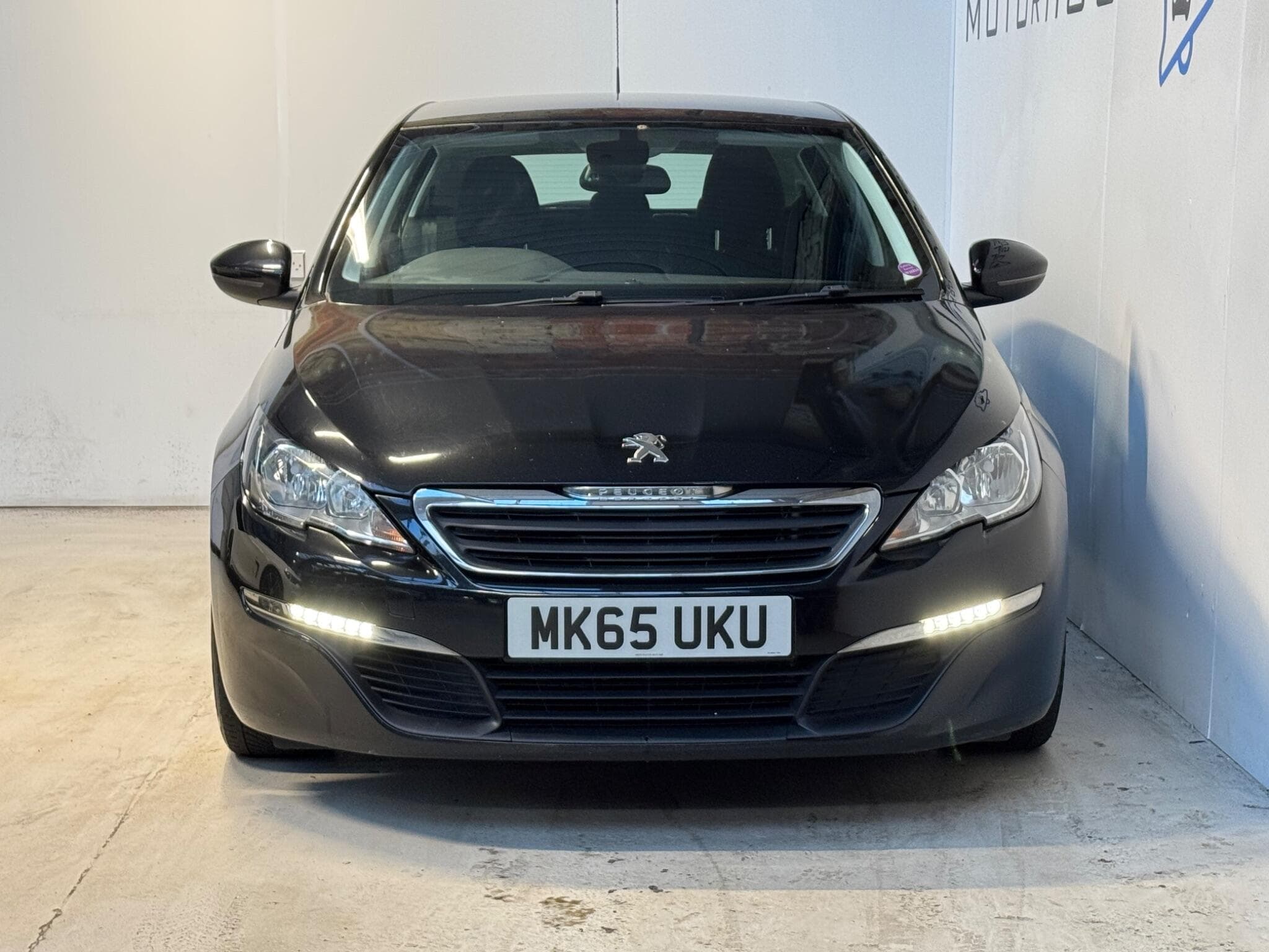 2015 Peugeot 308 - Thumbnail 2