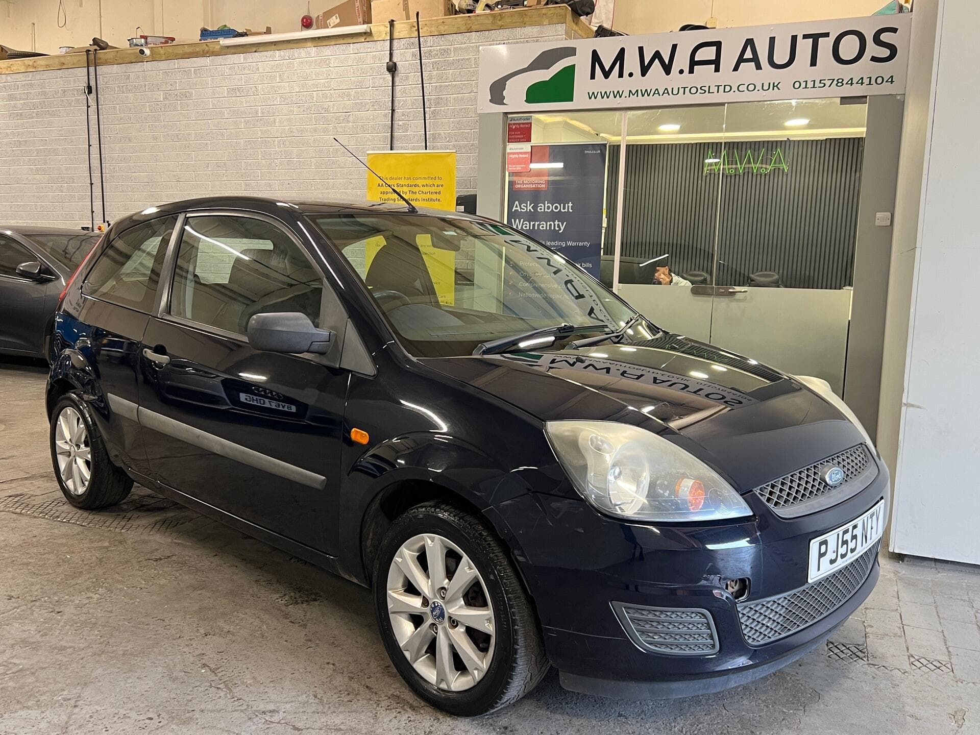 2005 Ford Fiesta - Thumbnail 5