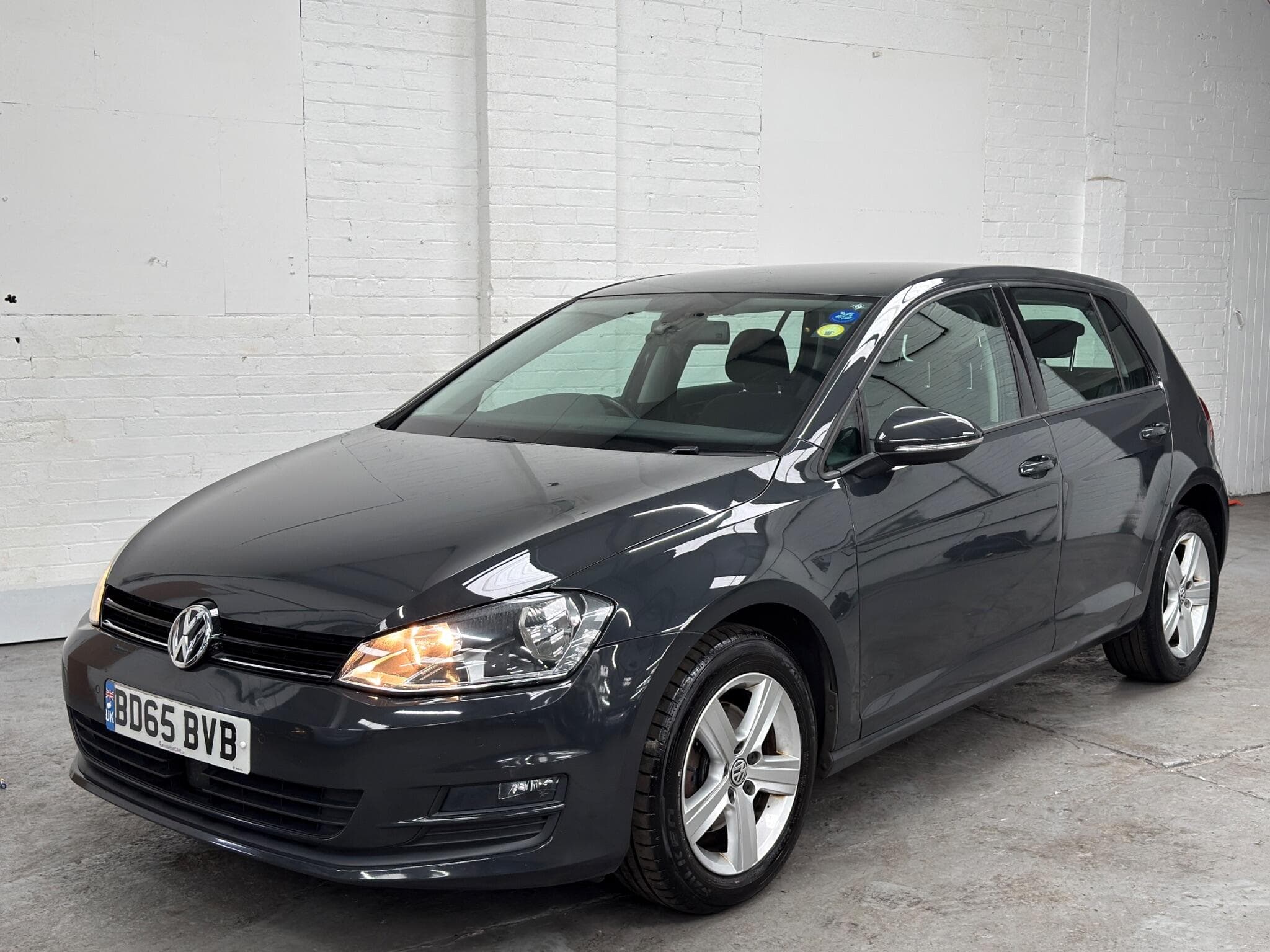2015 Volkswagen Golf - Thumbnail 5