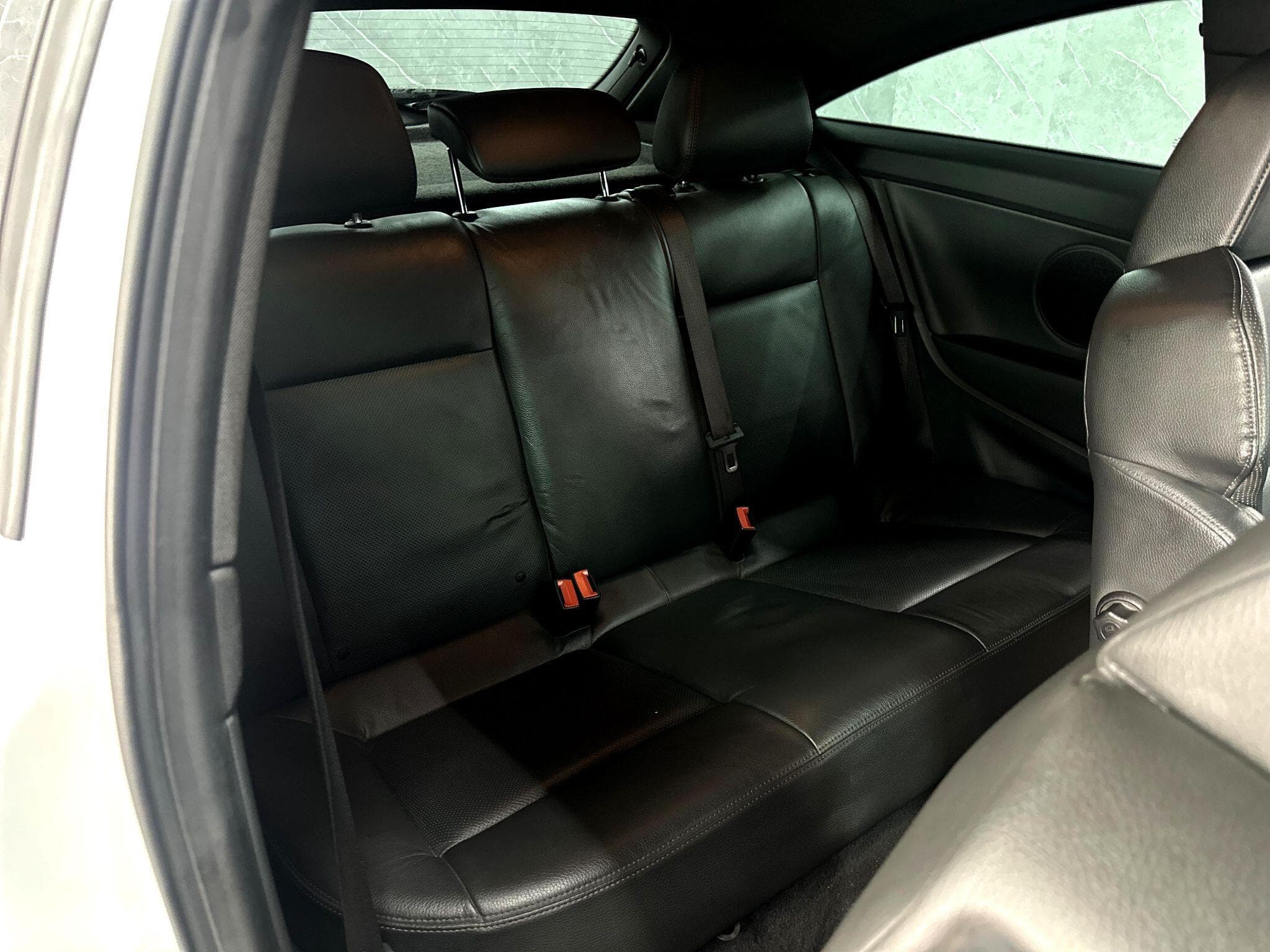 2010 Vauxhall Astra - Thumbnail 35