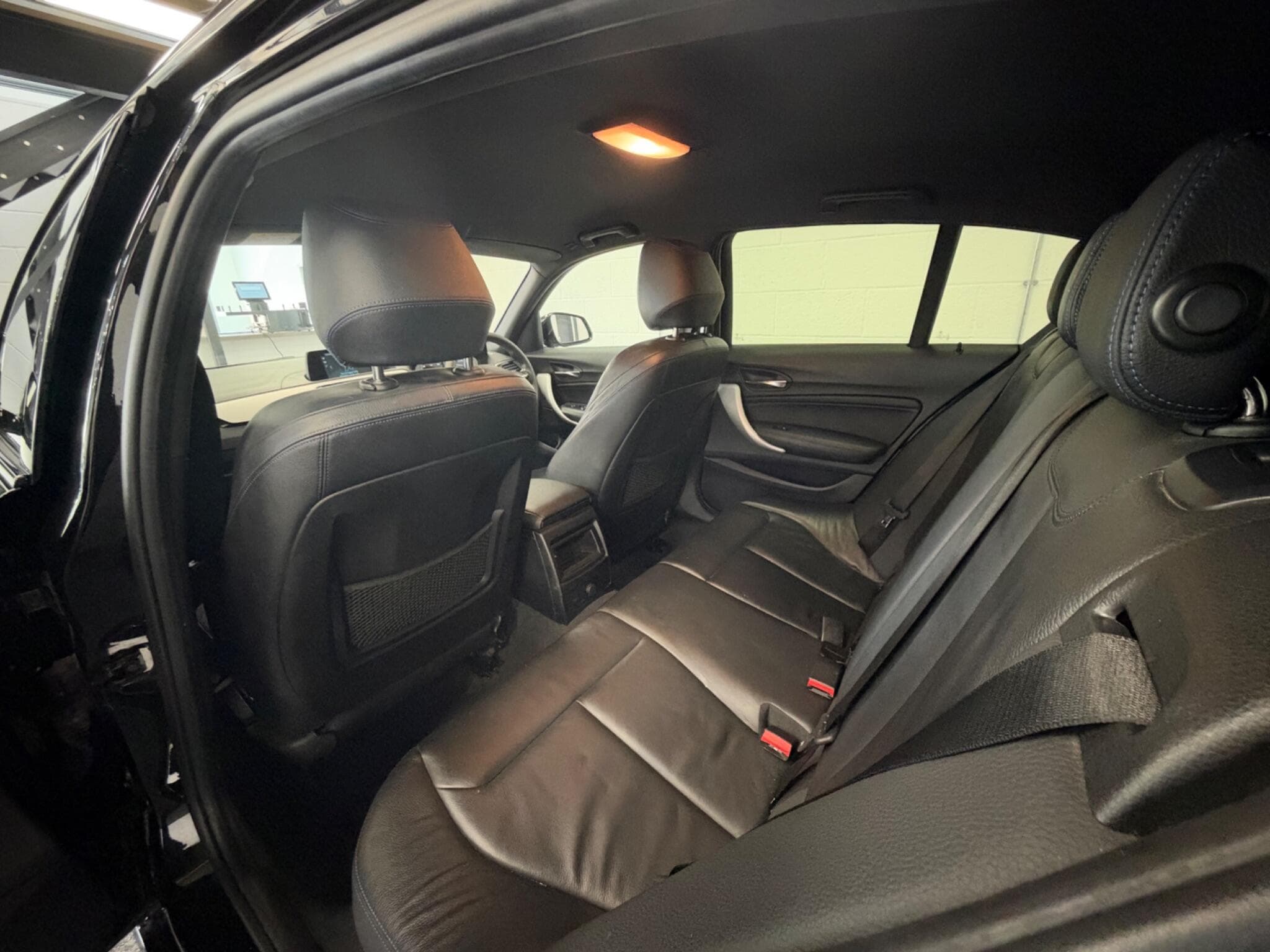 2019 BMW 1 Series - Thumbnail 19