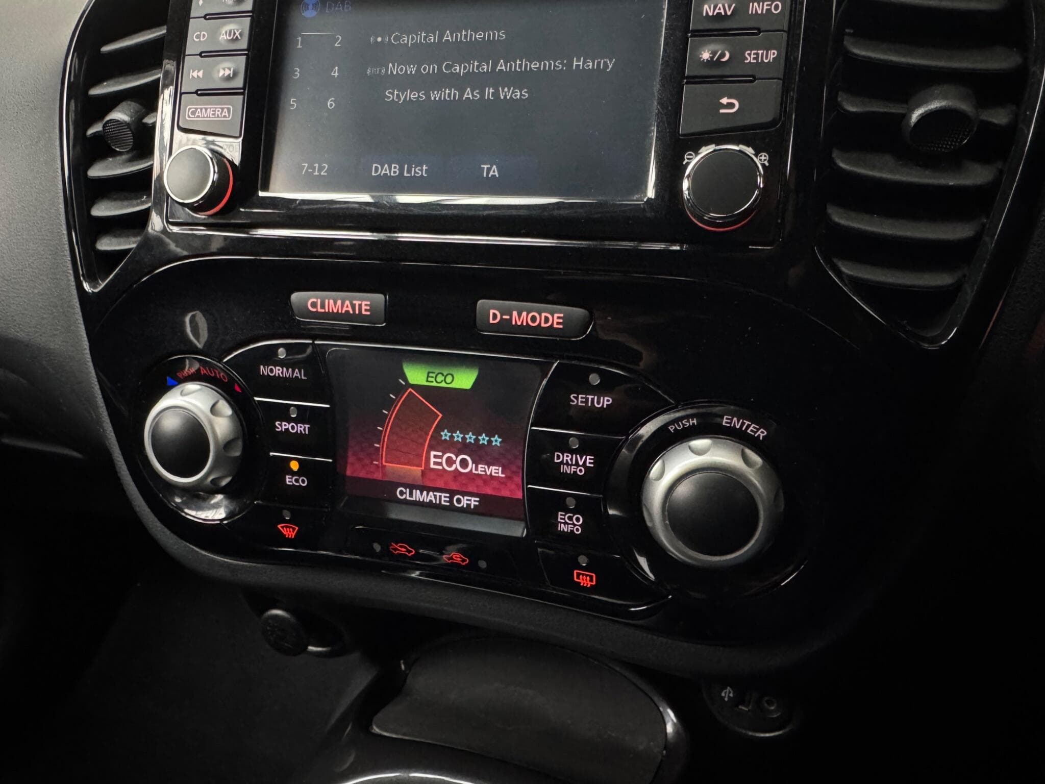 2016 Nissan Juke - Thumbnail 19