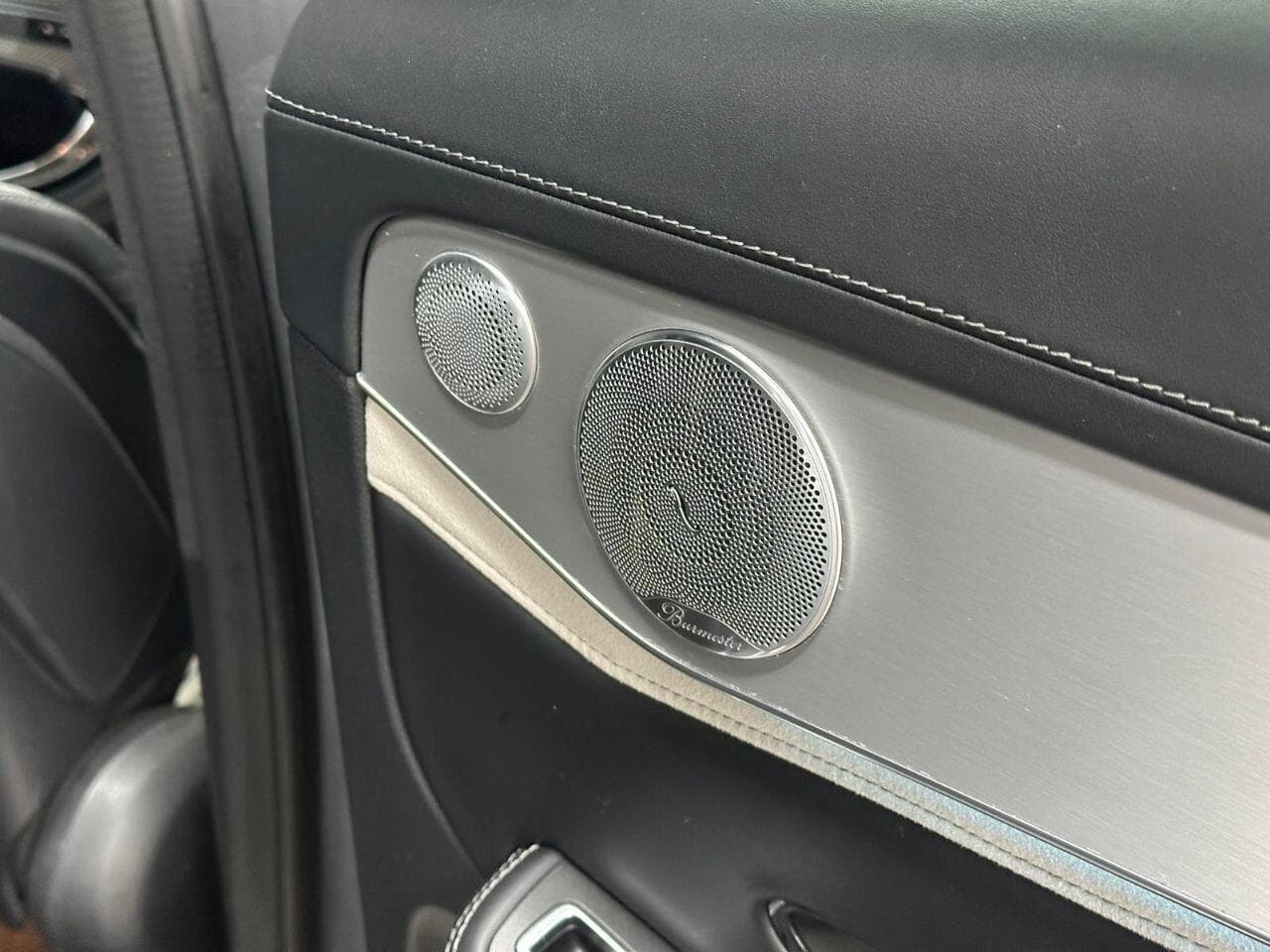 2019 Mercedes-Benz GLC - Thumbnail 11