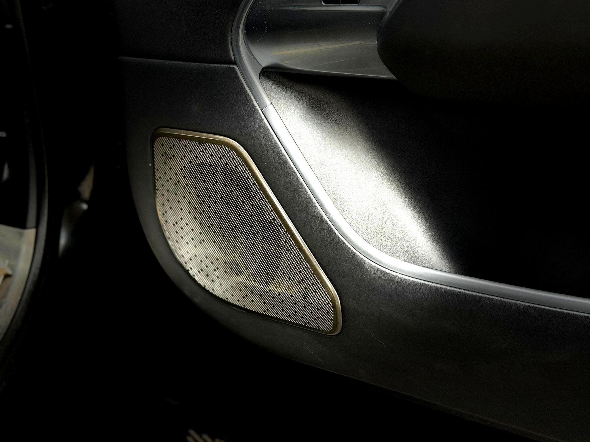 2022 Land Rover Range Rover - Thumbnail 42