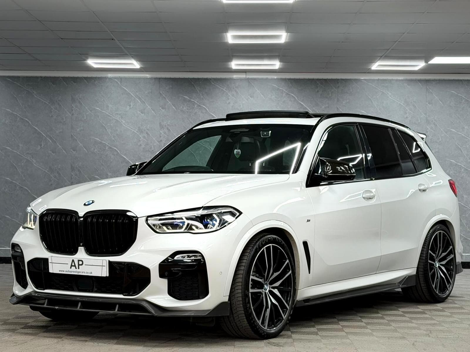 2018 BMW X5 - Thumbnail 8