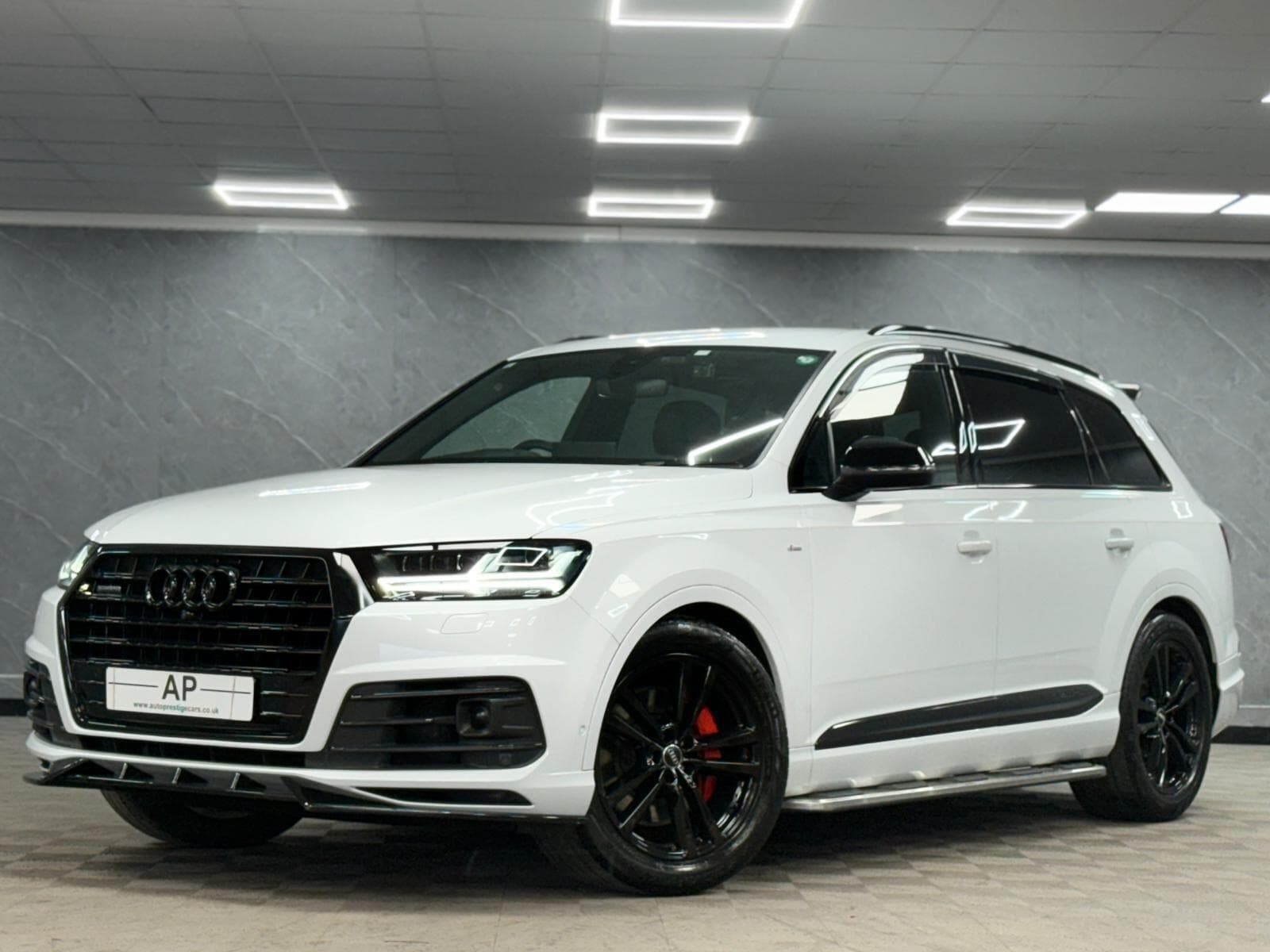 2017 Audi Q7 - Thumbnail 9