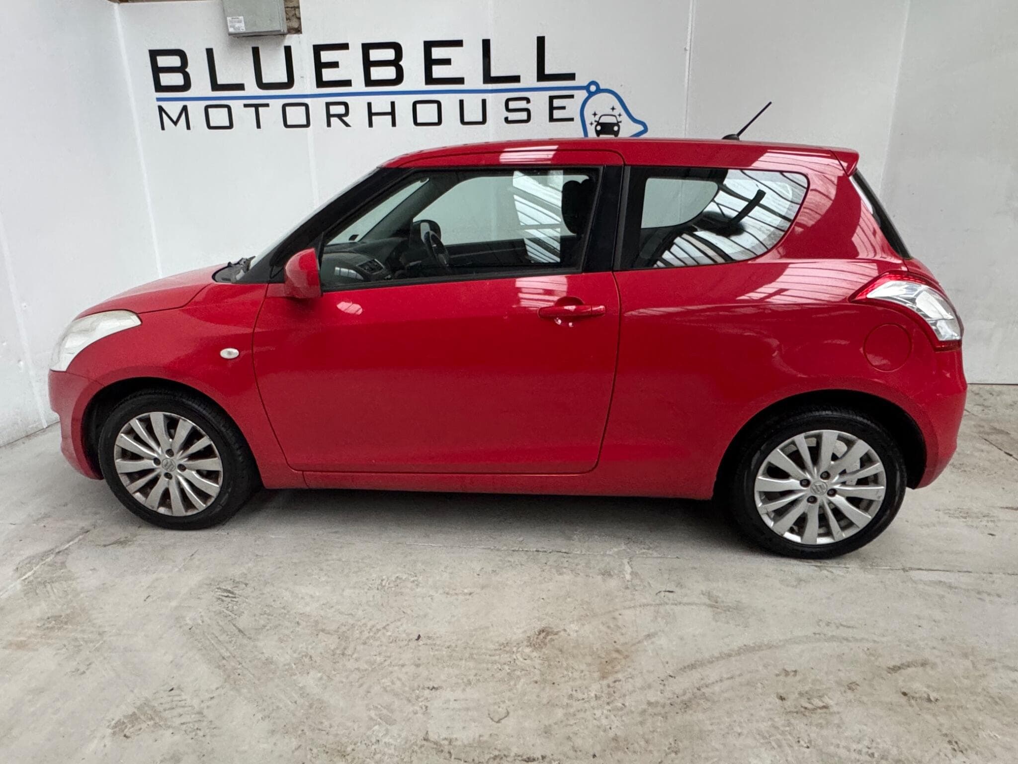 2012 Suzuki Swift - Thumbnail 7