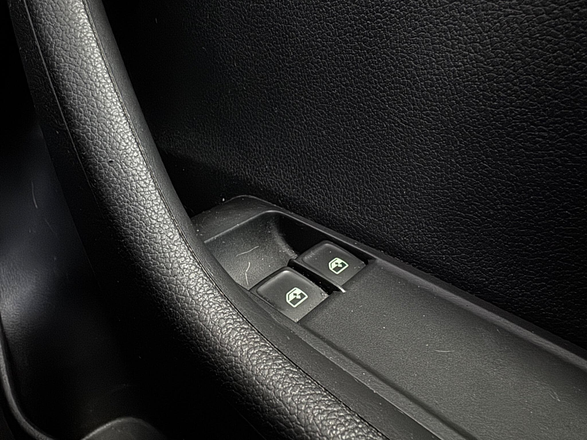 2015 Skoda Fabia - Thumbnail 25